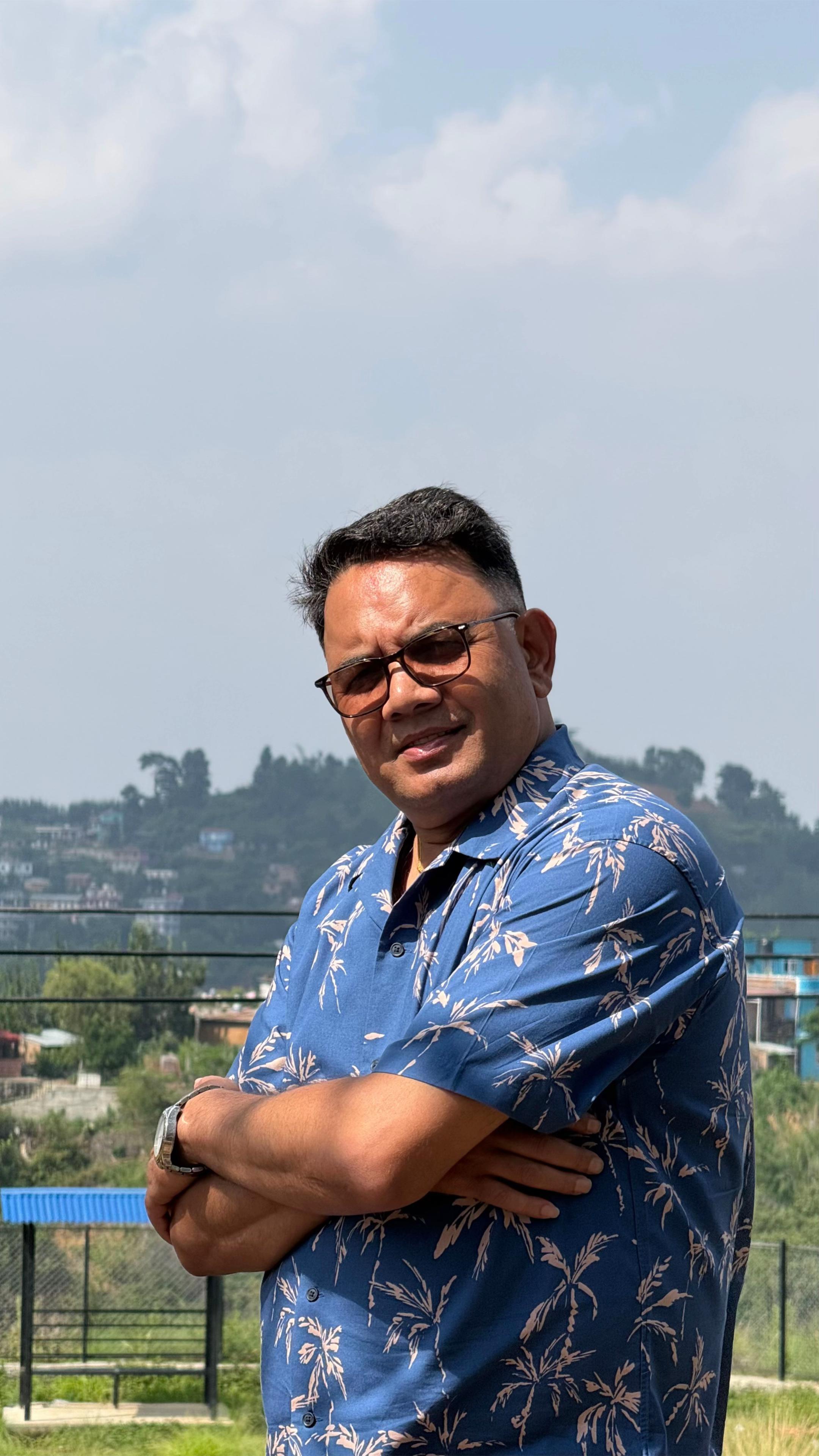 @Eir Bdr. Niraula ( मौसम )