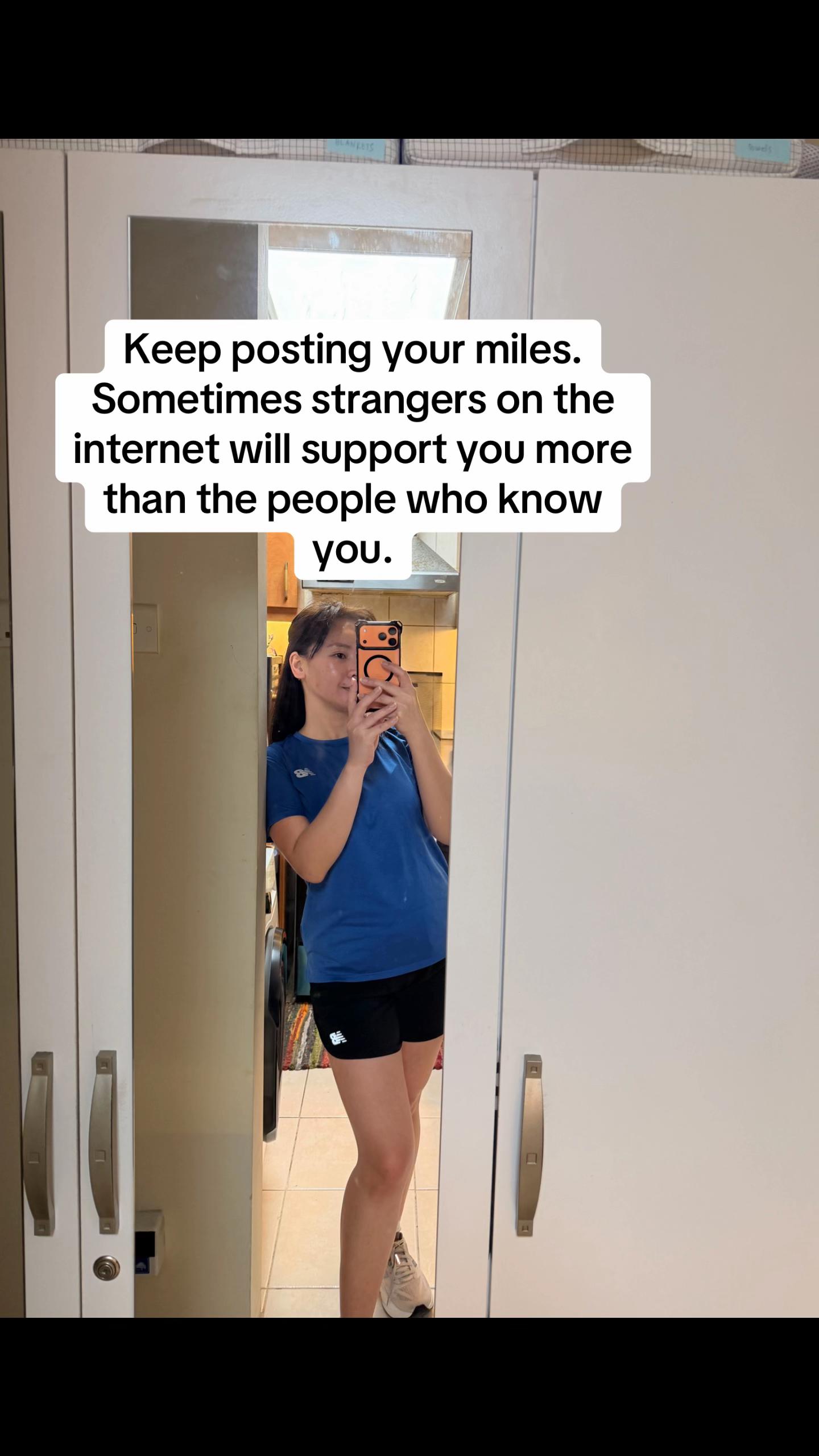 @Hey, It's Connie