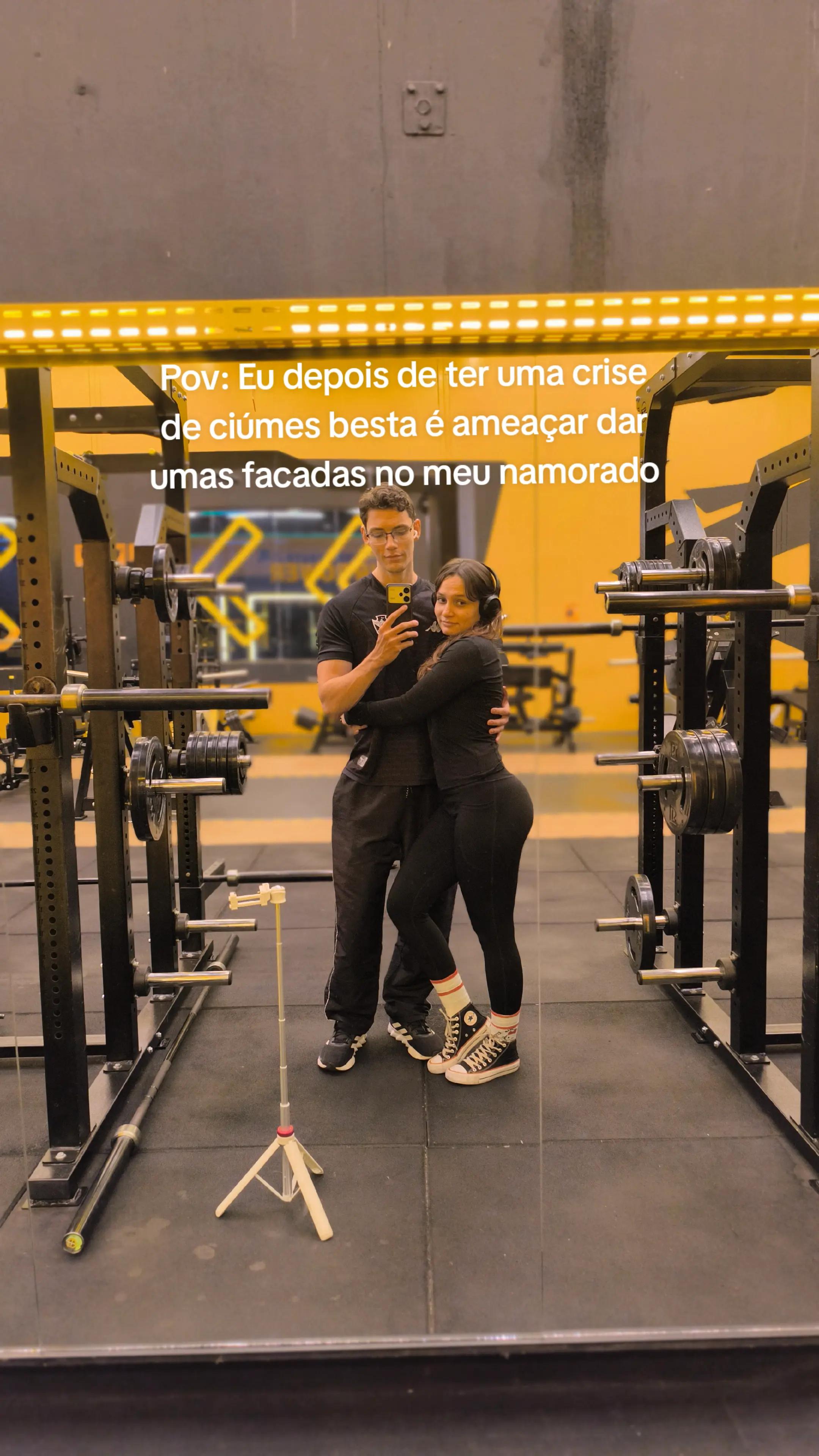 @dany com D de deca
