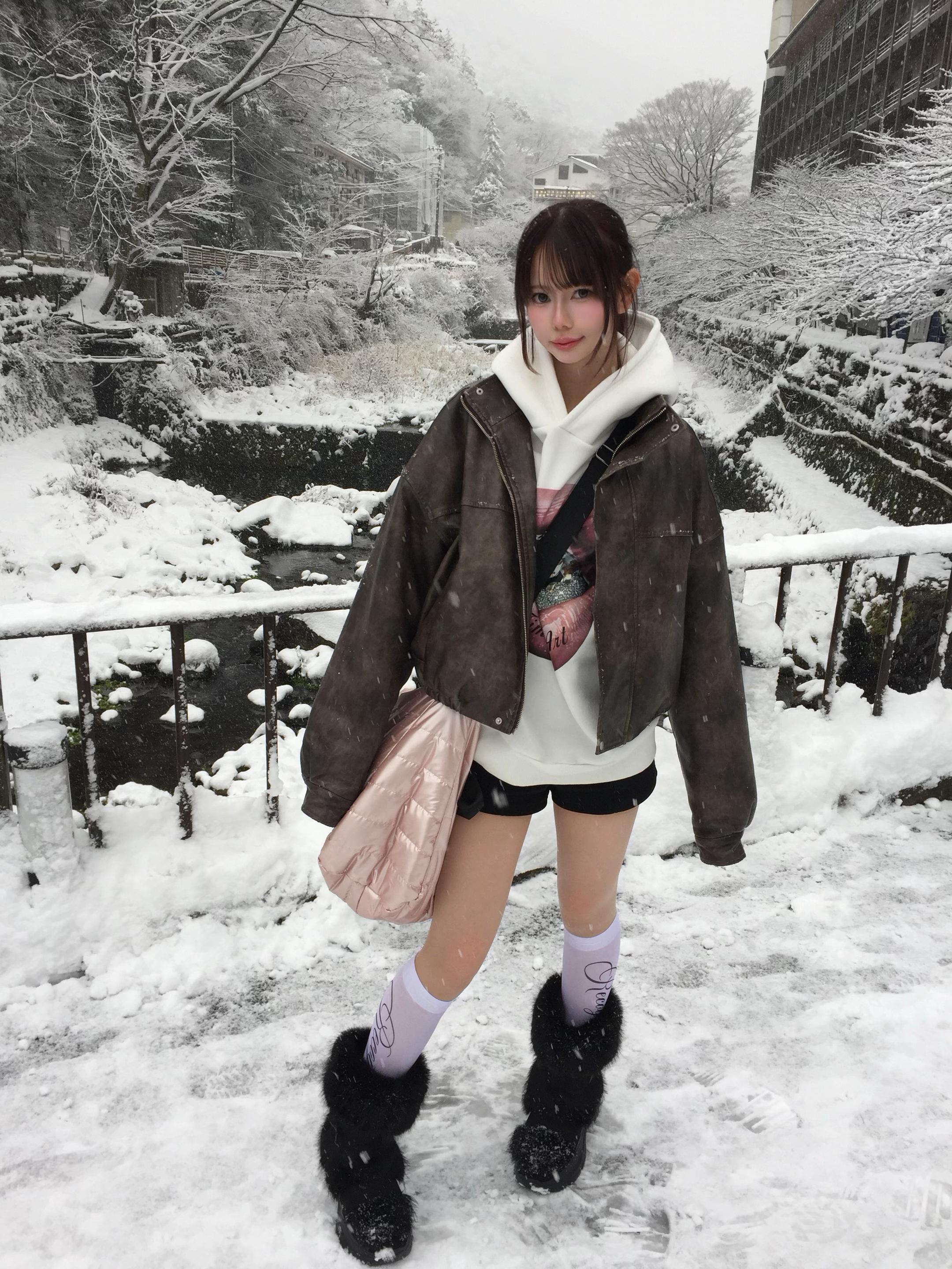 @あき