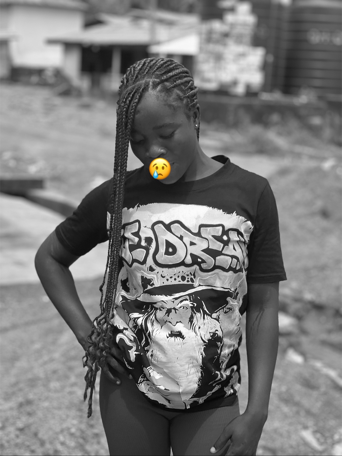@She&rsquo;s-&bull;🌸🤍~~&bull;Nana Yhaa🖤🤍
