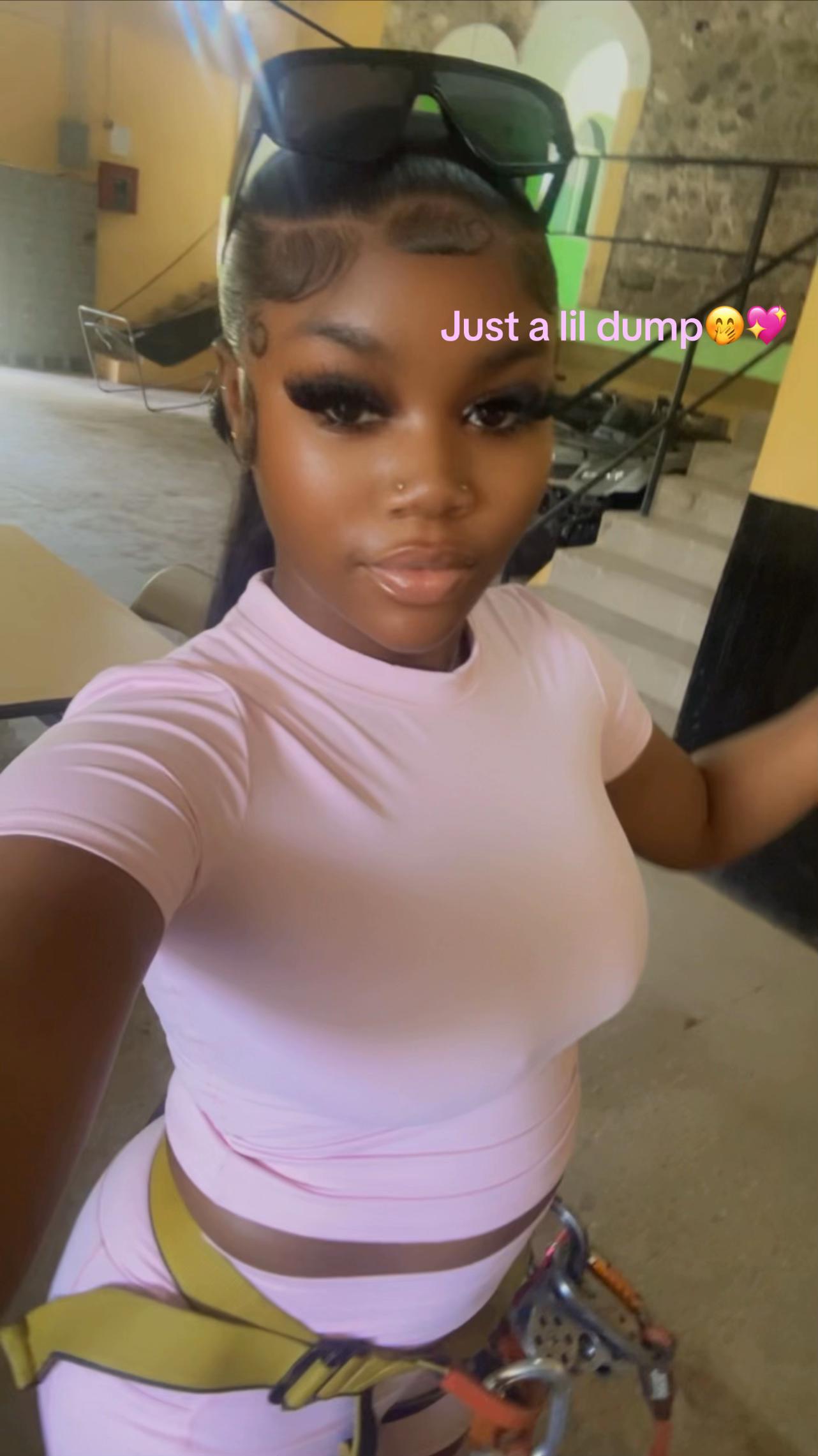 @C💋.