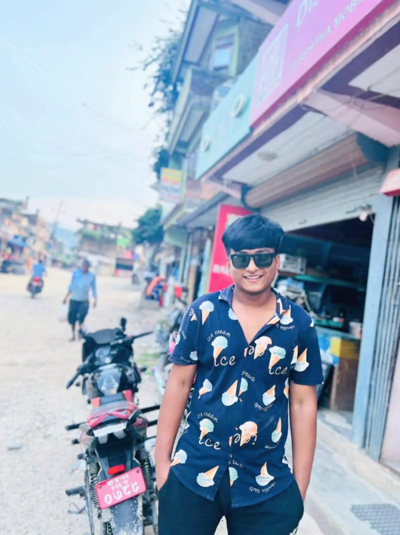 @Roshan Shrestha
