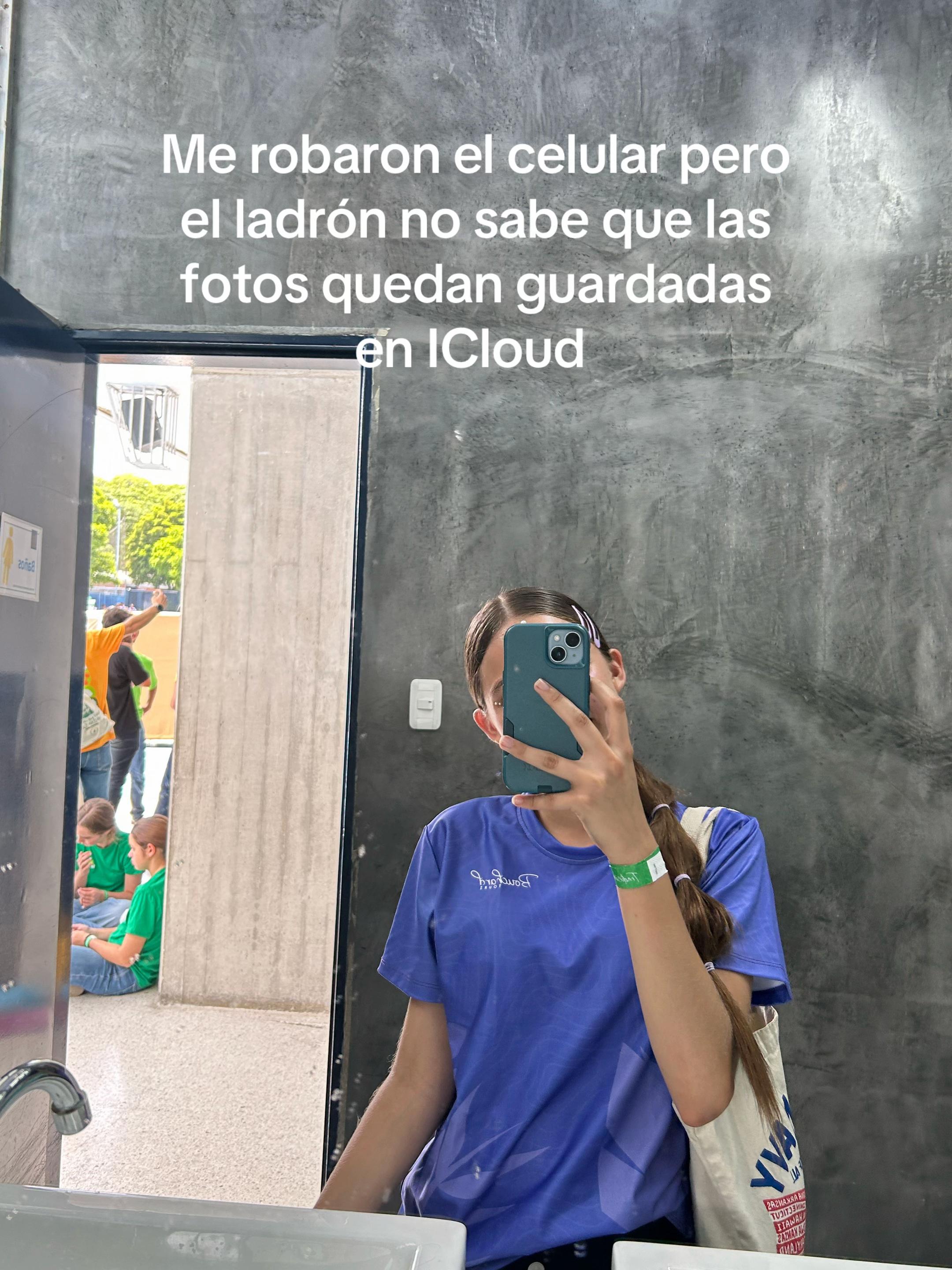 @Nela Roufet