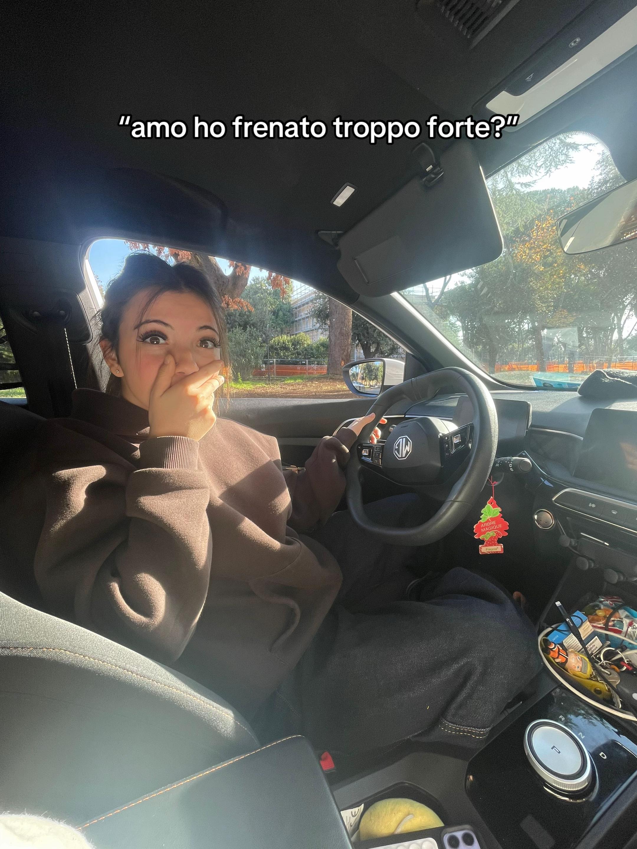@emejoo