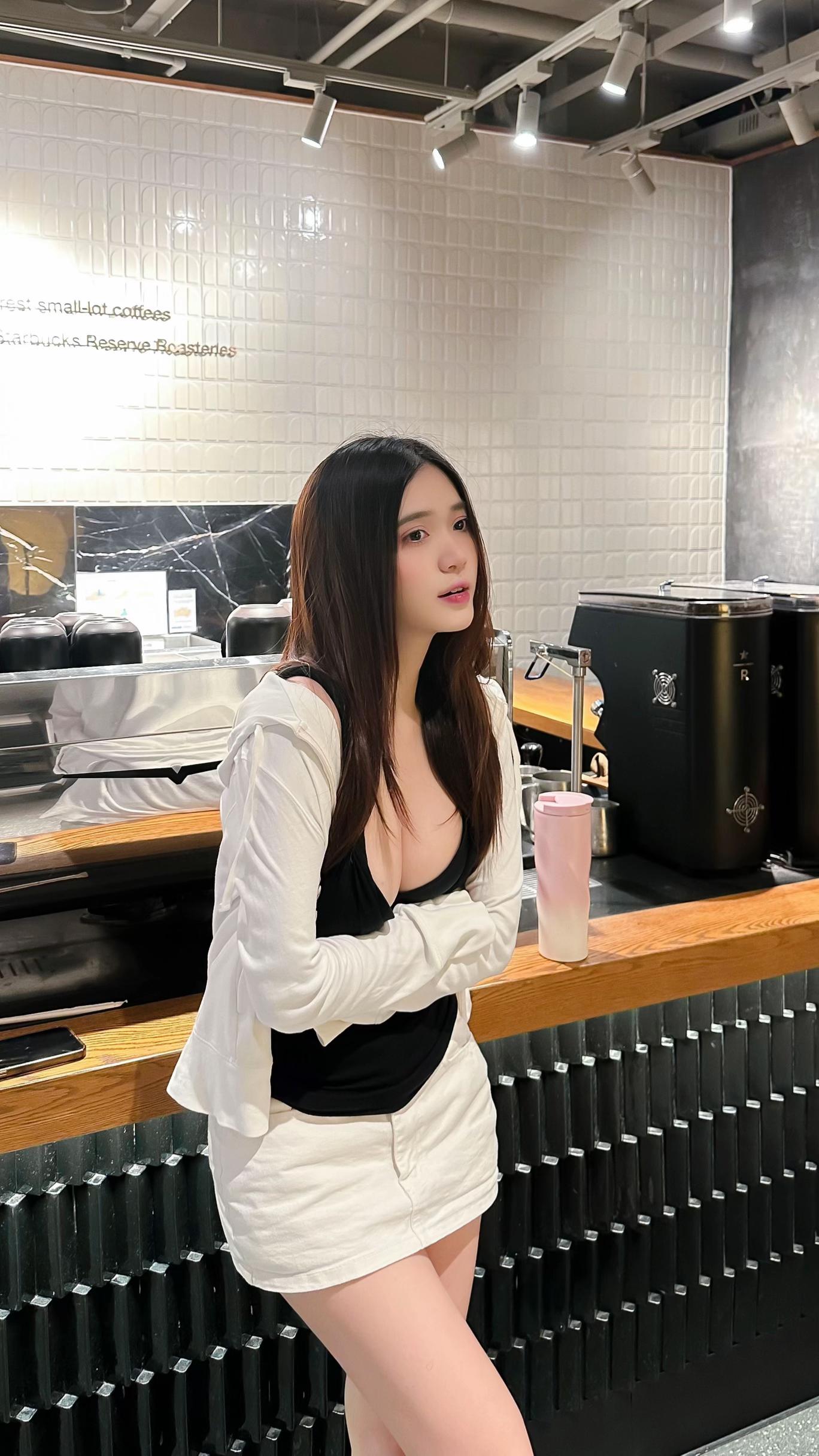 @Nguyễn Thu Huyền