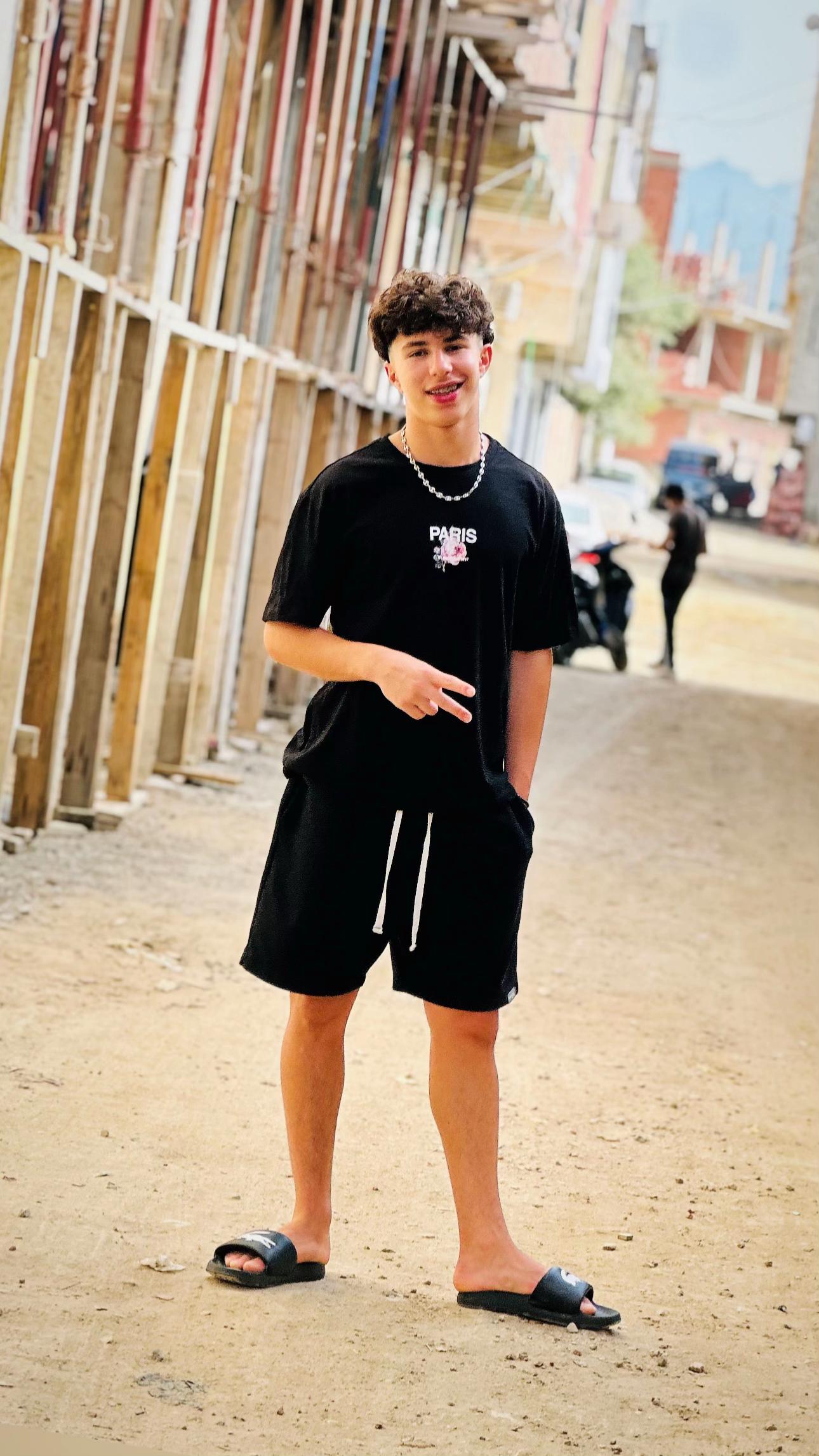 @Z!MOUCHE.🔇