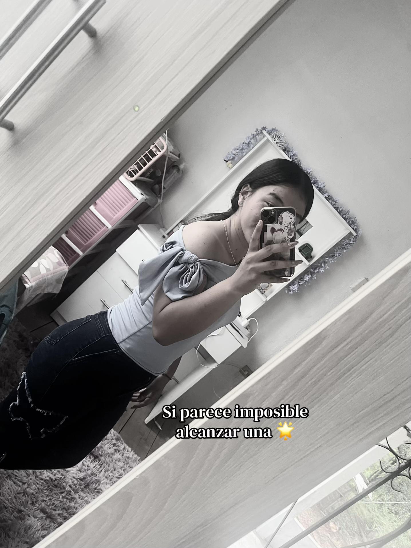 @𝓜𝓮𝓵𝓪𝓷𝓲𝓮🎀