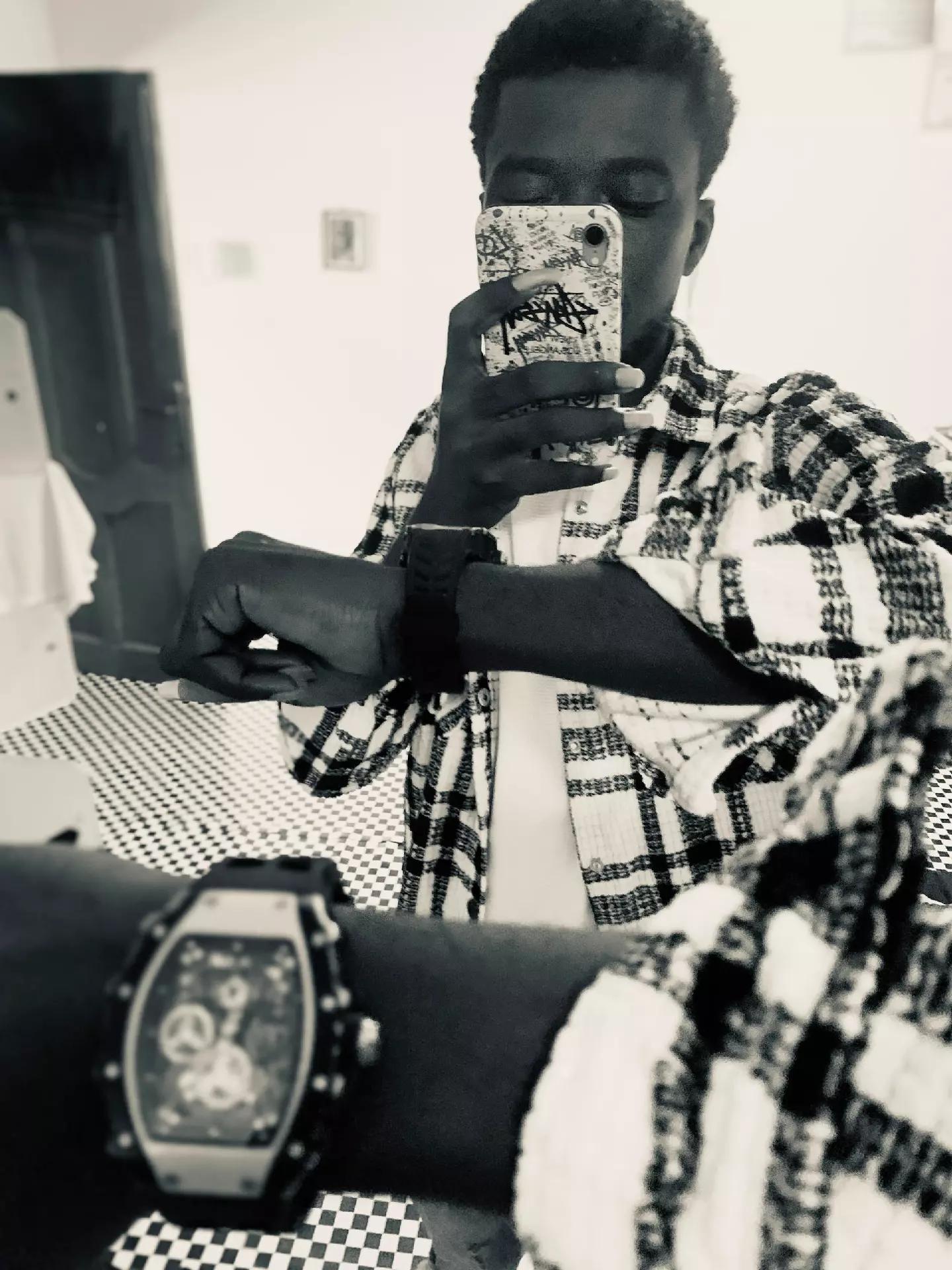 @Mr.President🕊💫