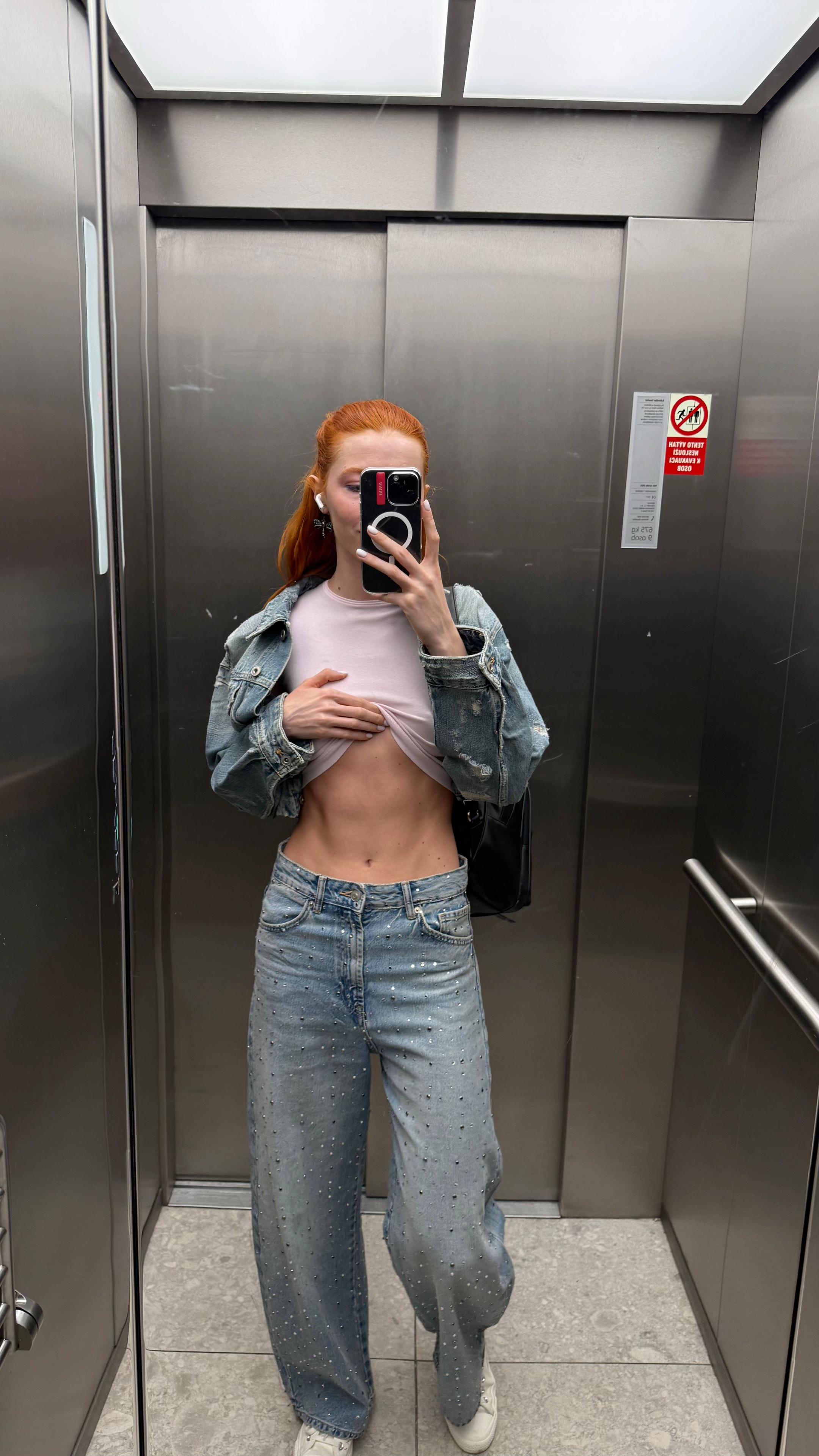 @yanka 🫦