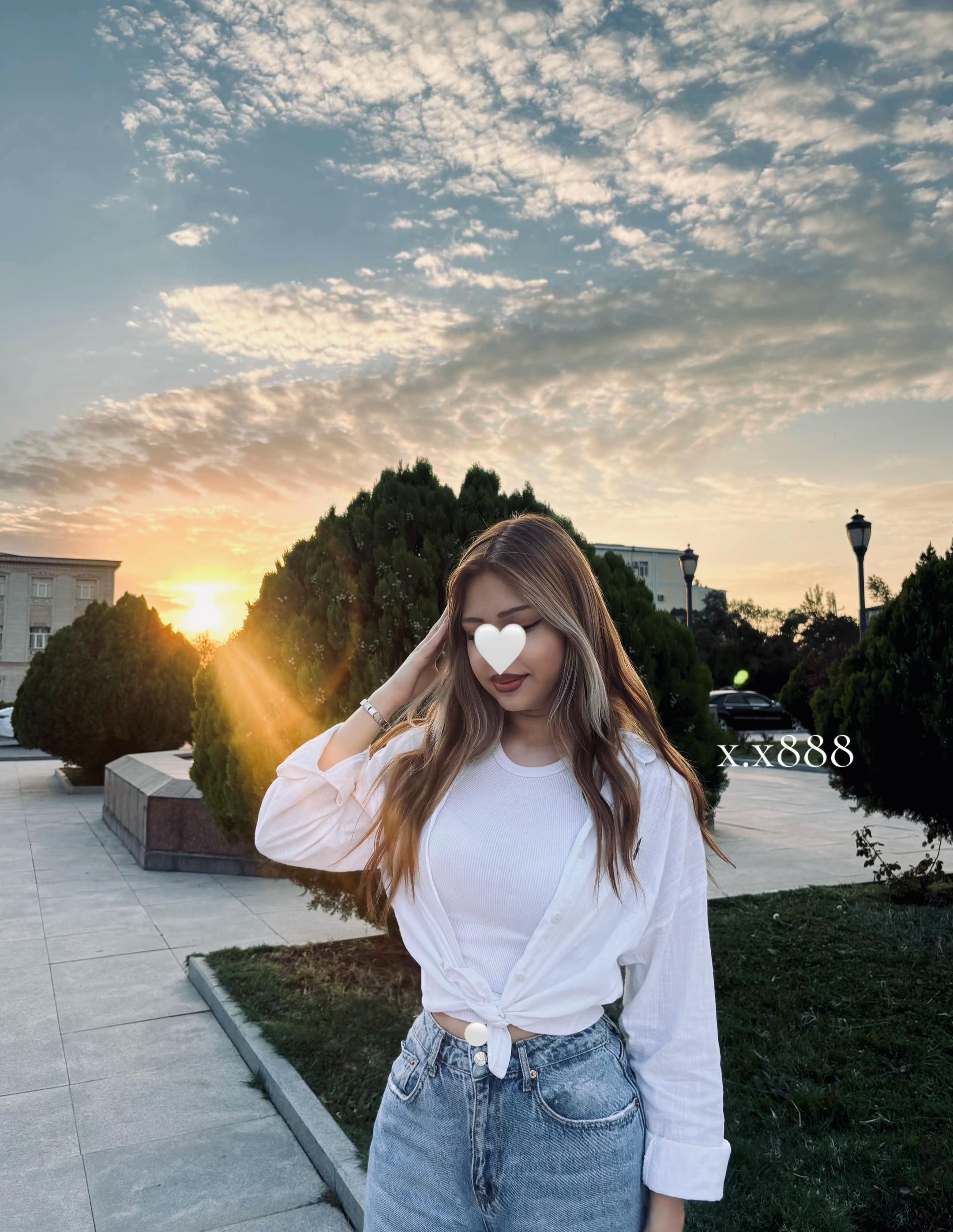 @𝐗