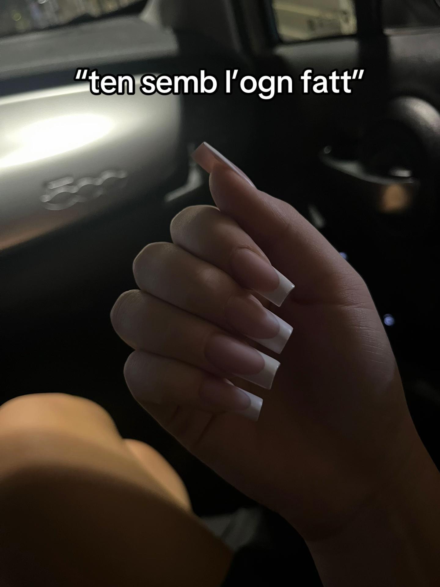 @💫