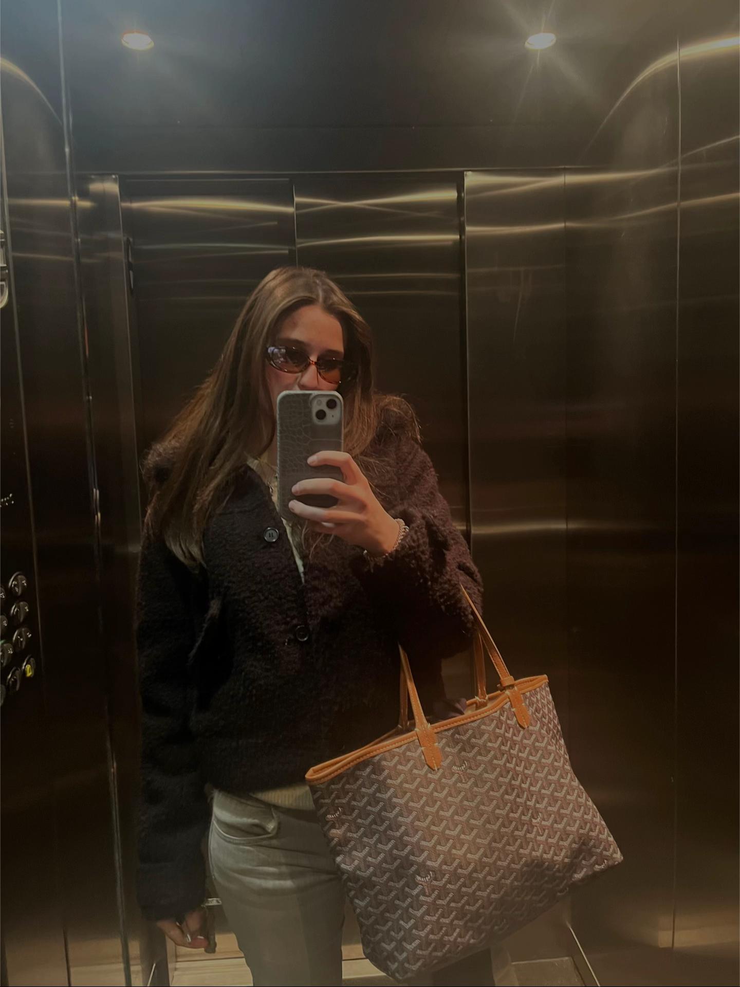 @Laura del la paz
