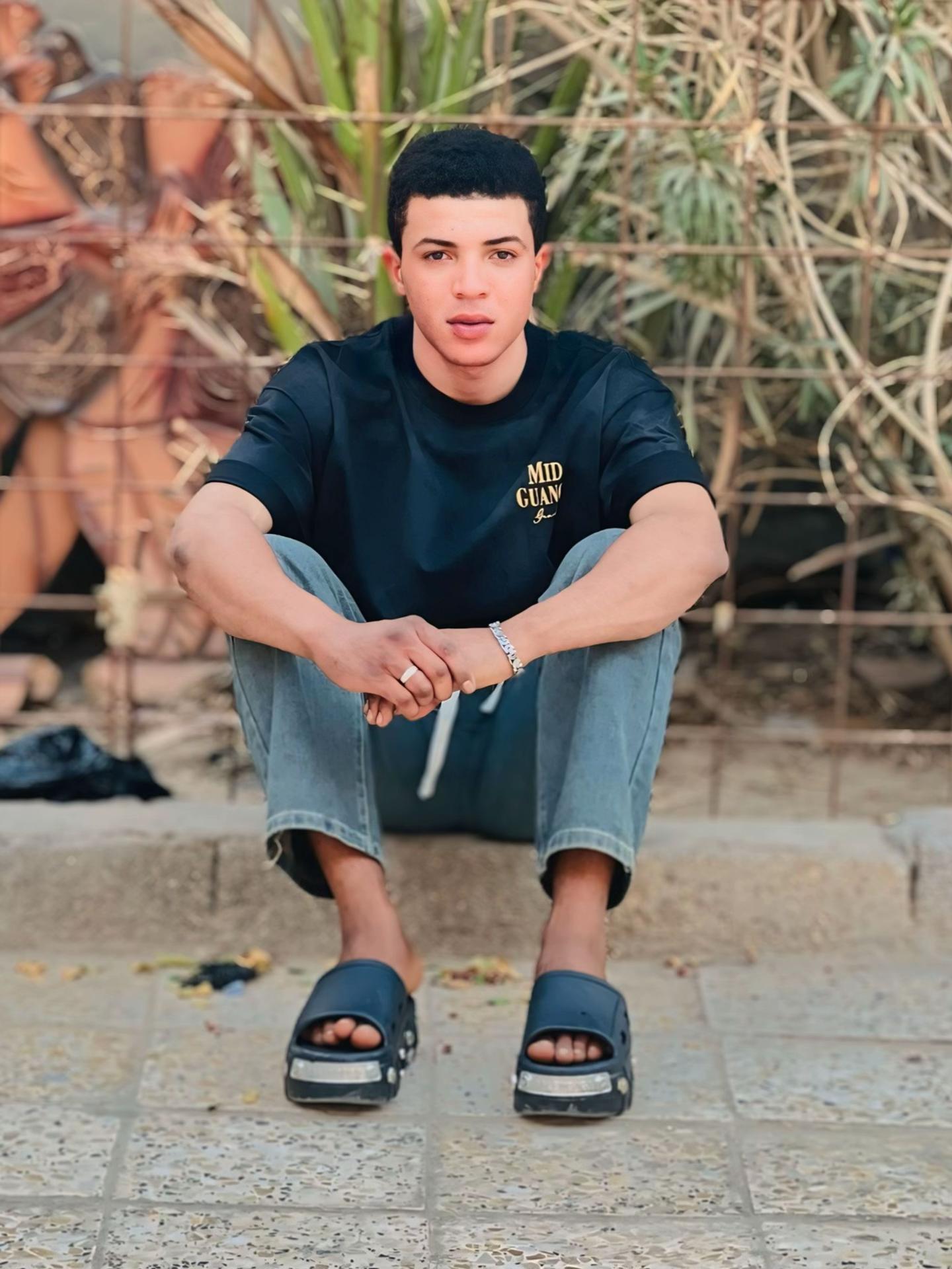 @عـبـيس عـمـاره🍂🐺