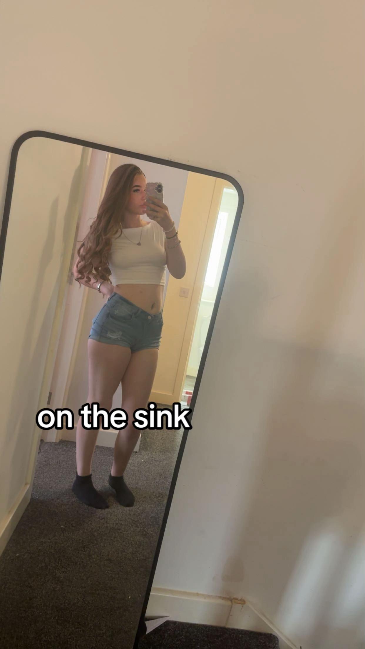 @evie-louise๐