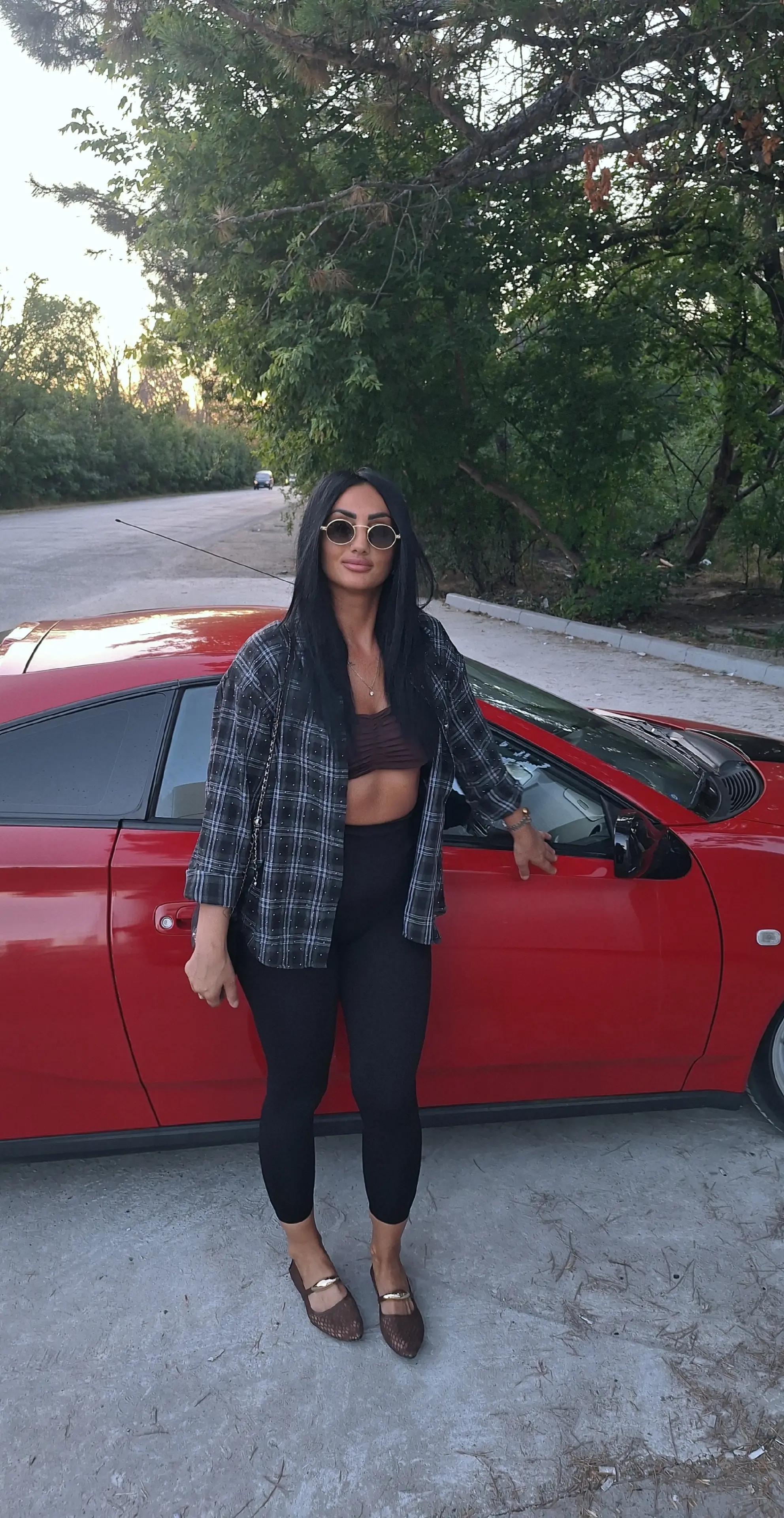 @Lesea🦂👑🦂
