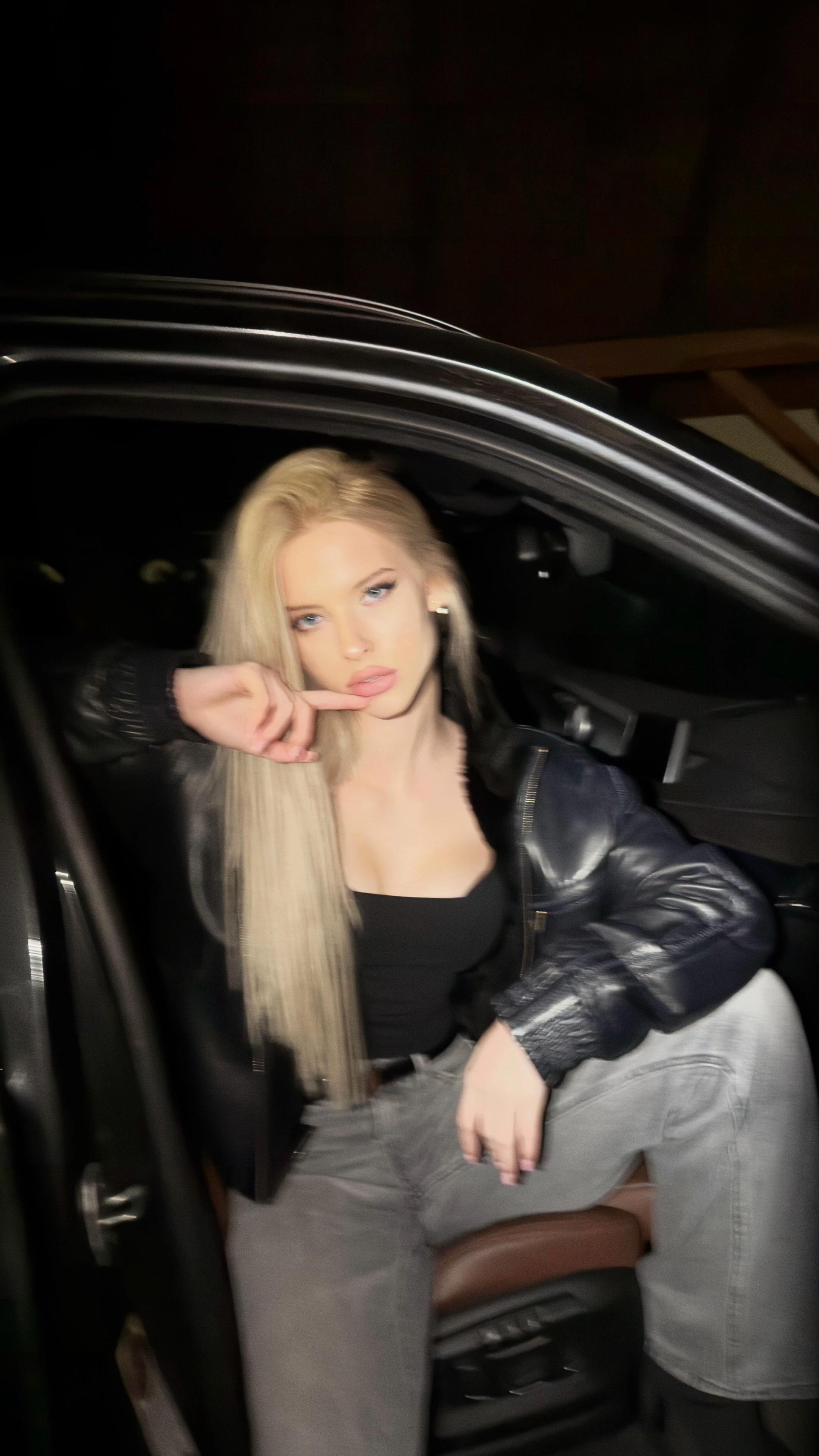 @Sofia