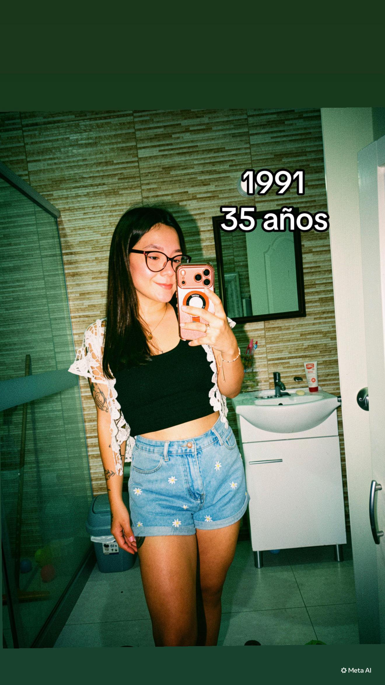 @Giulianna Ángeles Es