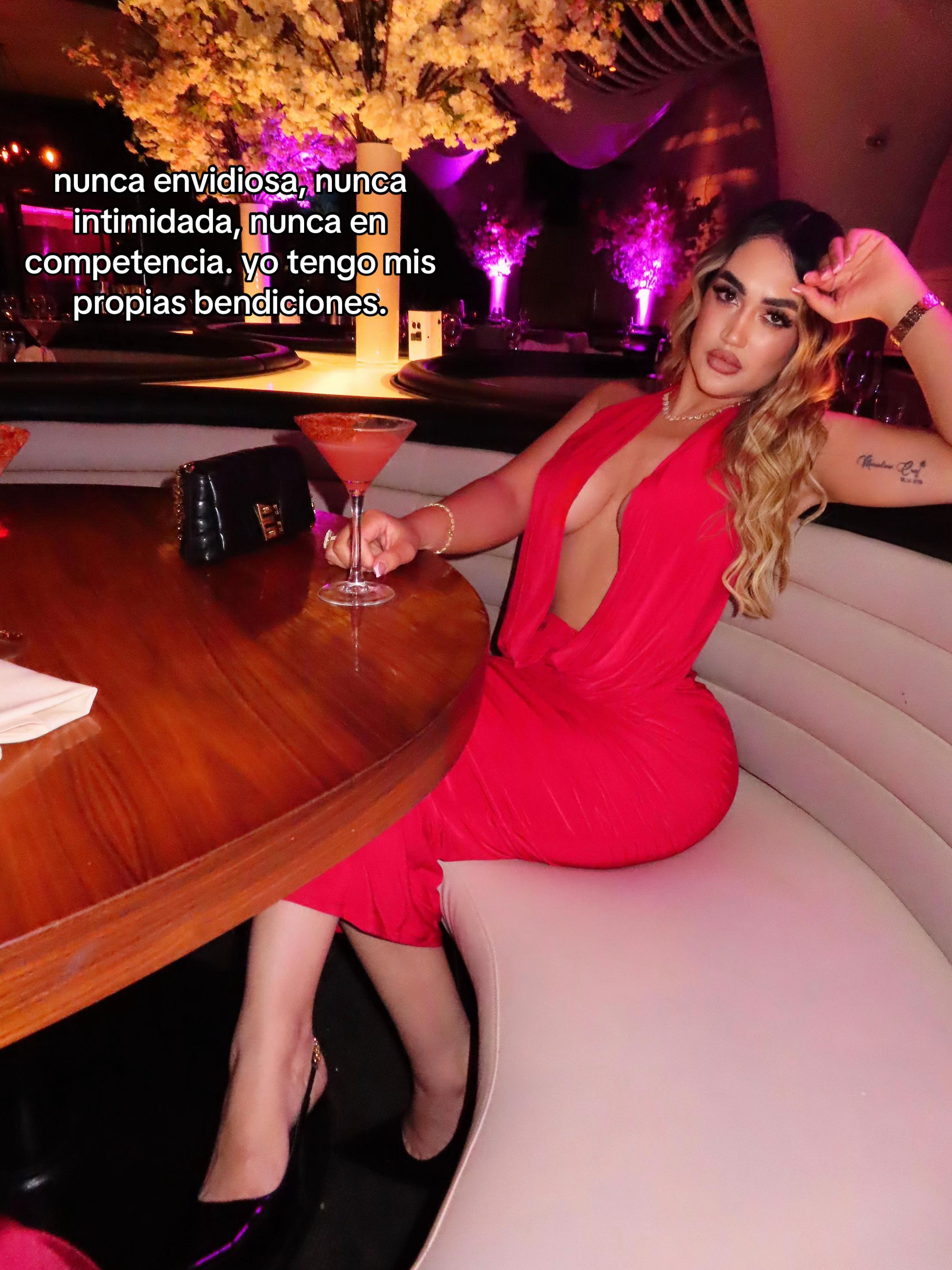 @anabella