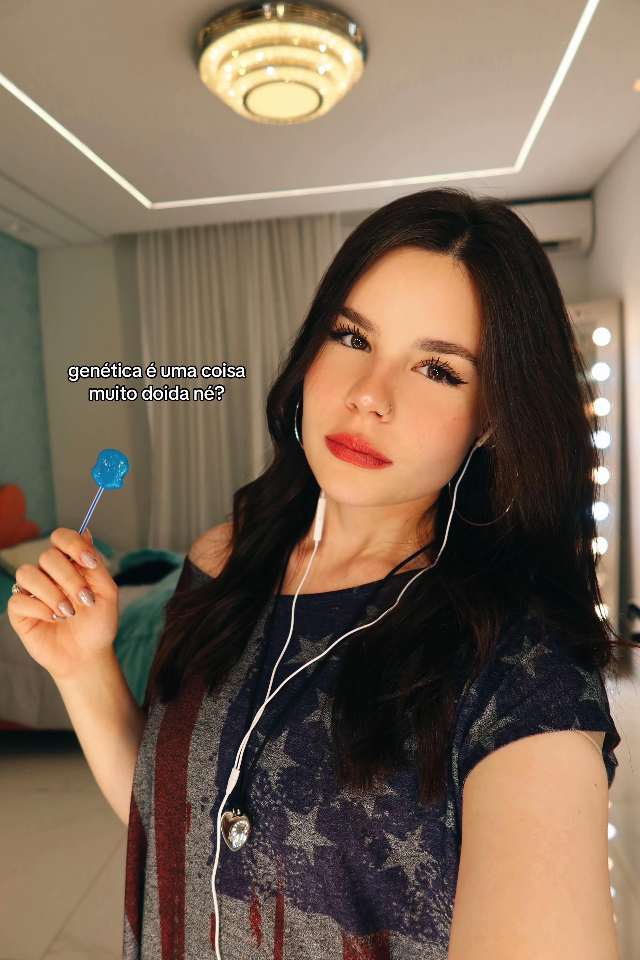 @Luara
