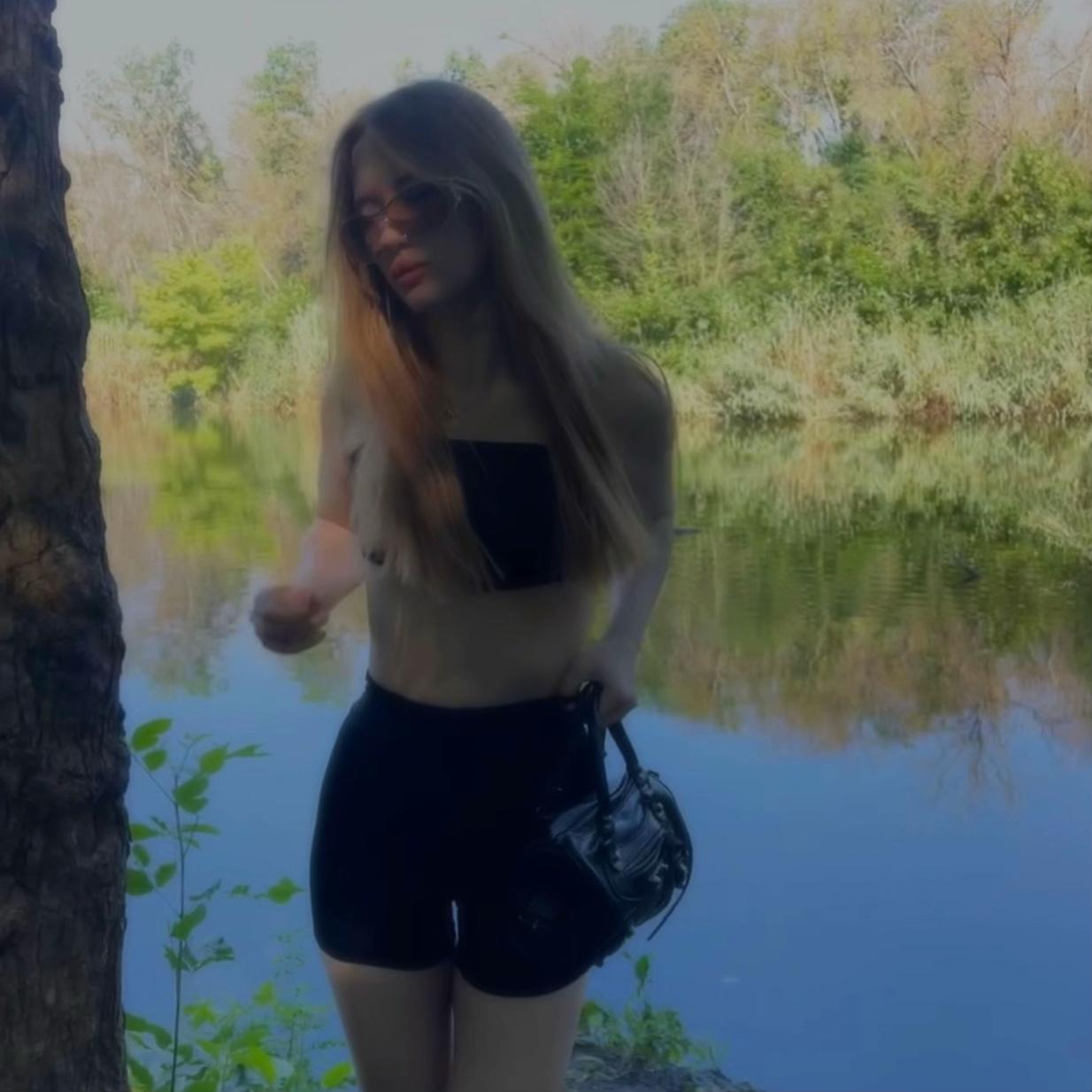 @каэтана