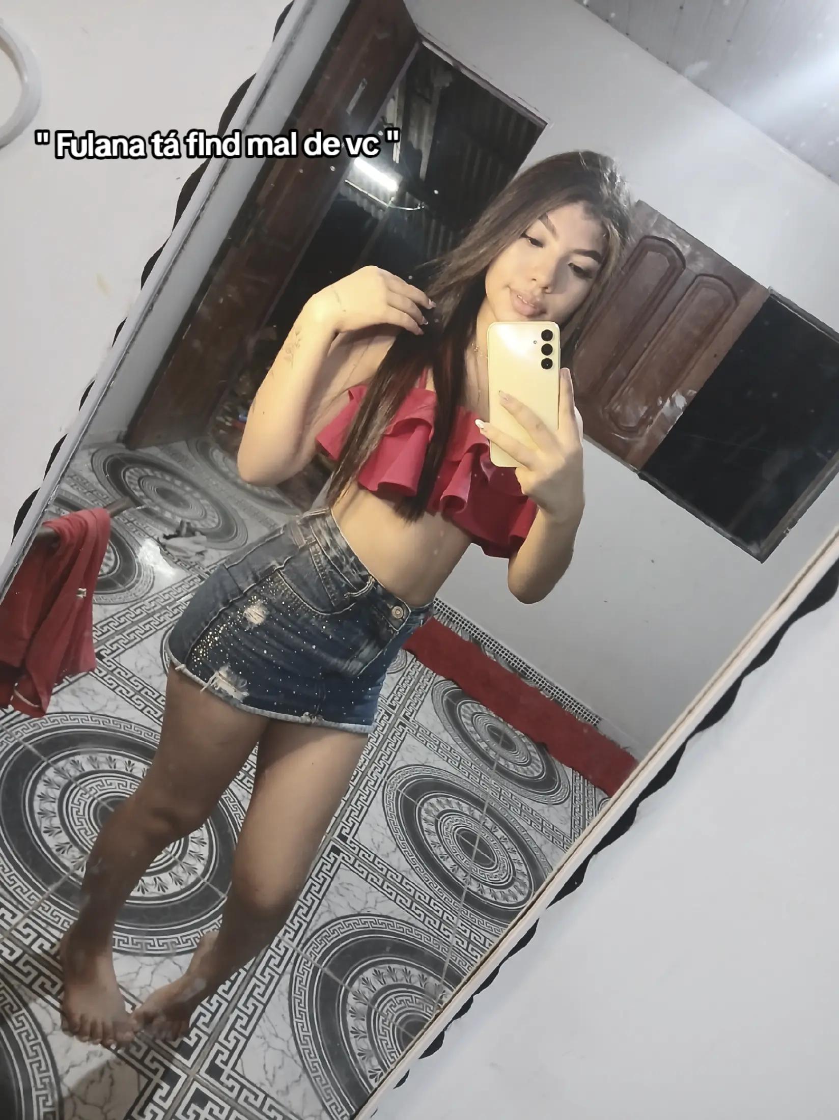 @kaylanee