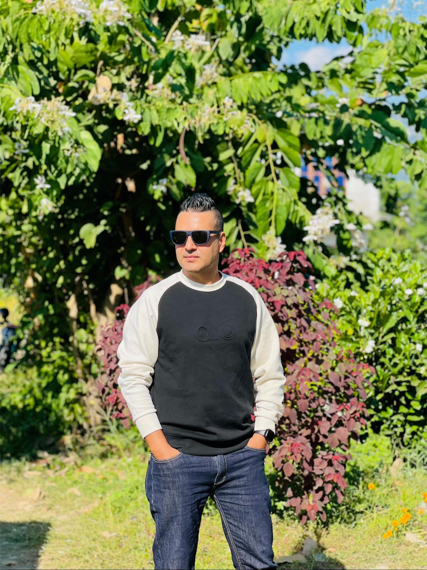 @📸 प्यारो मान्छे ❣️