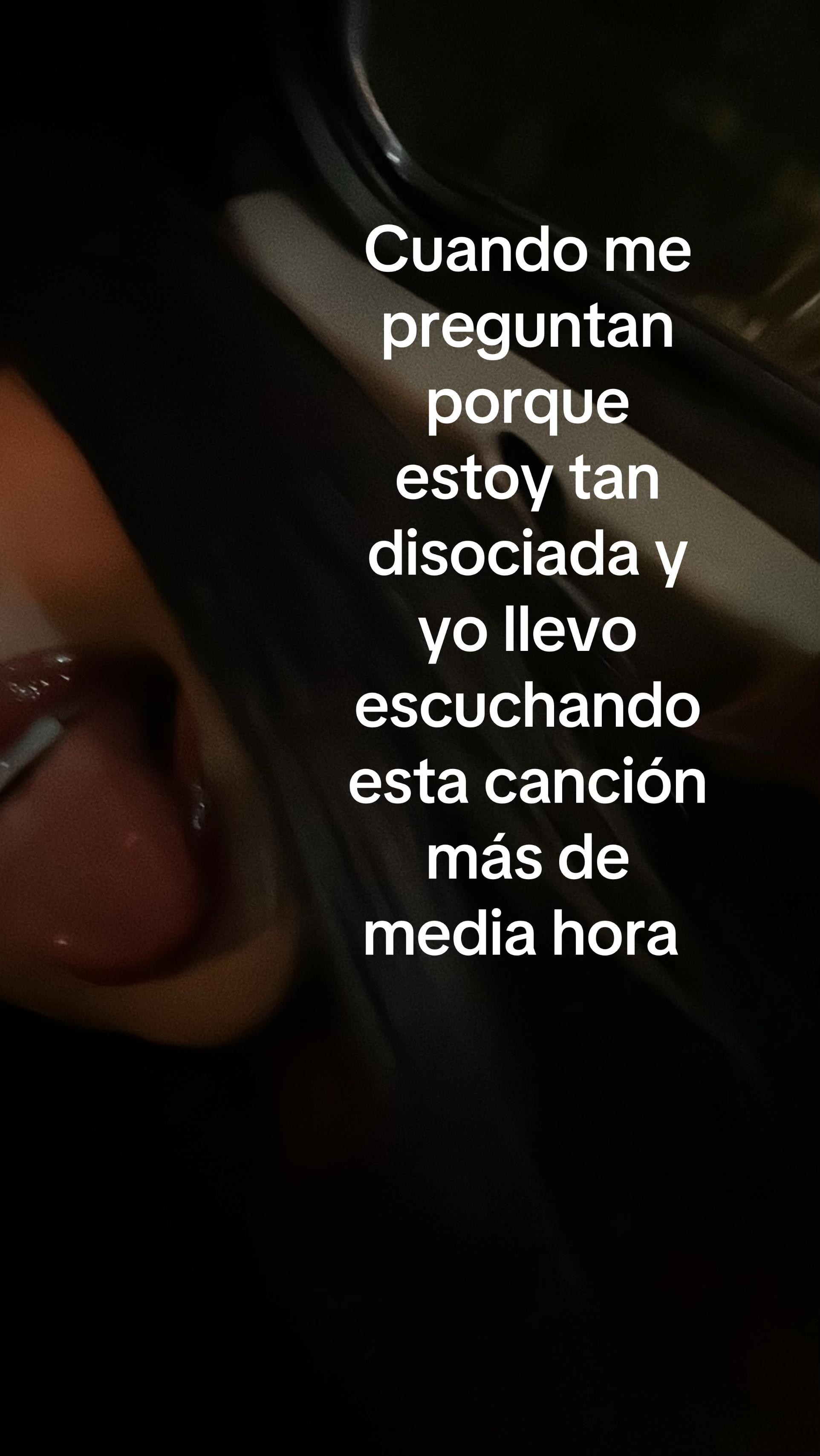 @Dani💞