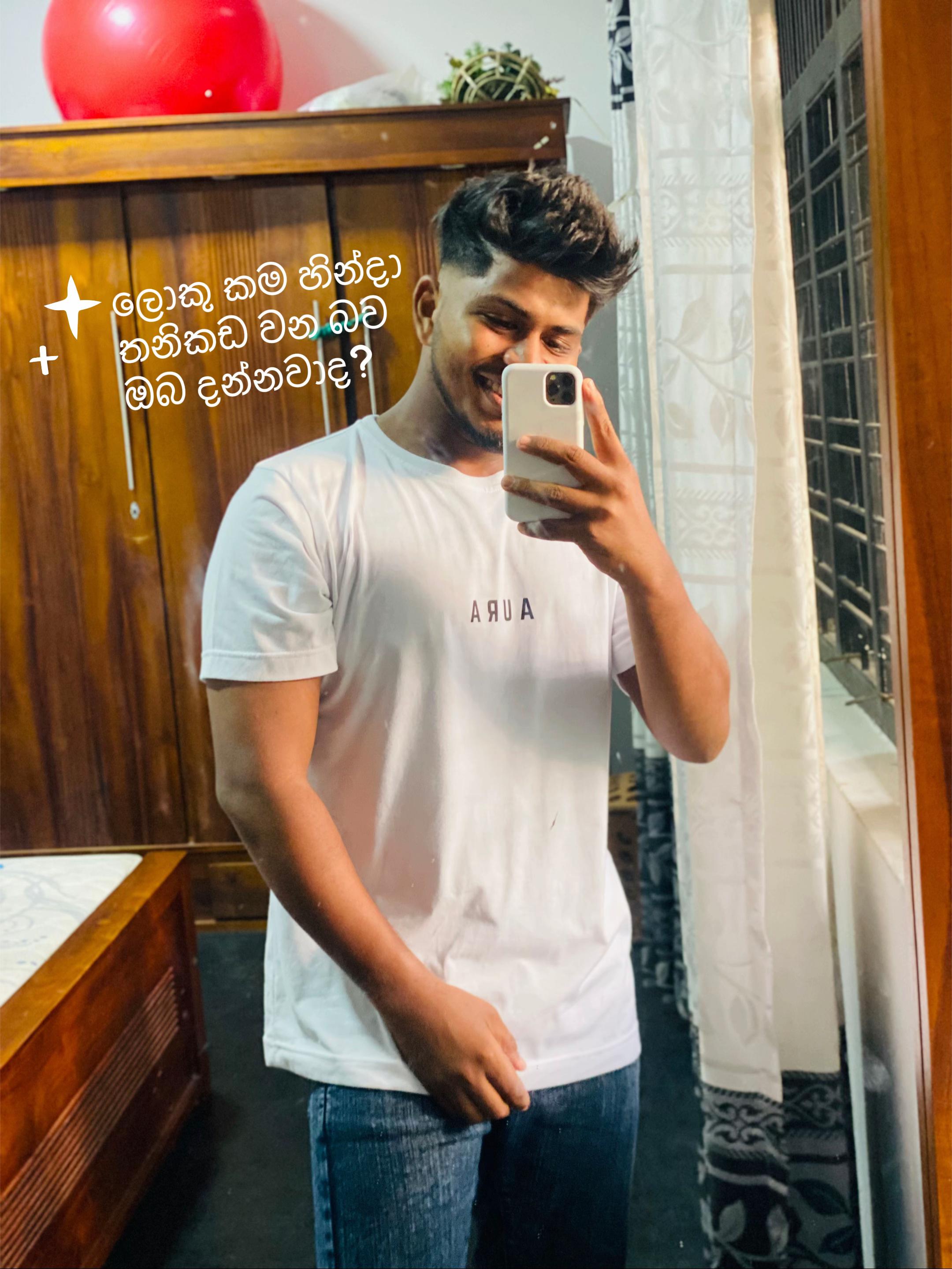 @H MoHo 🖤👀