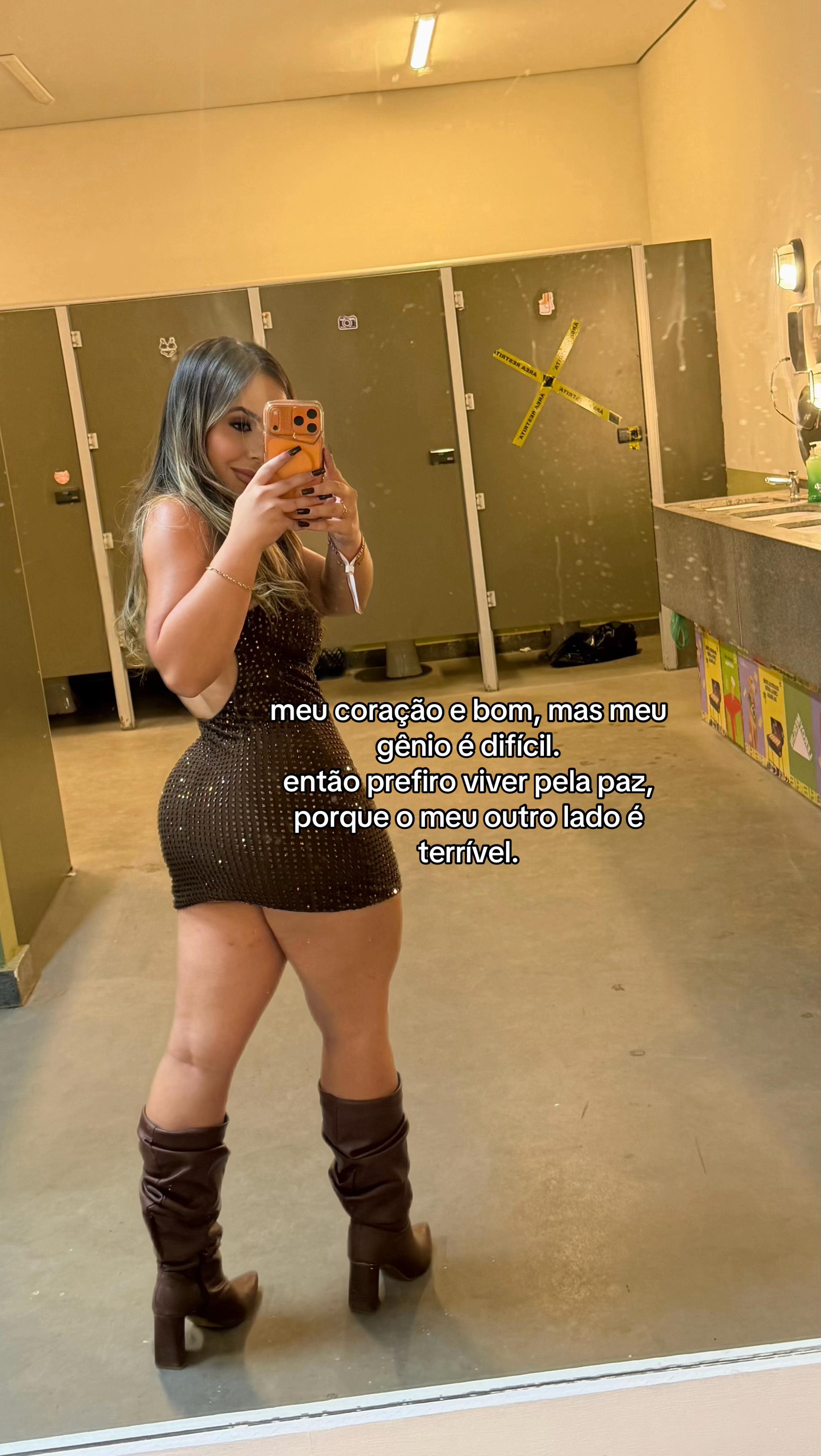 @naarapolooficial