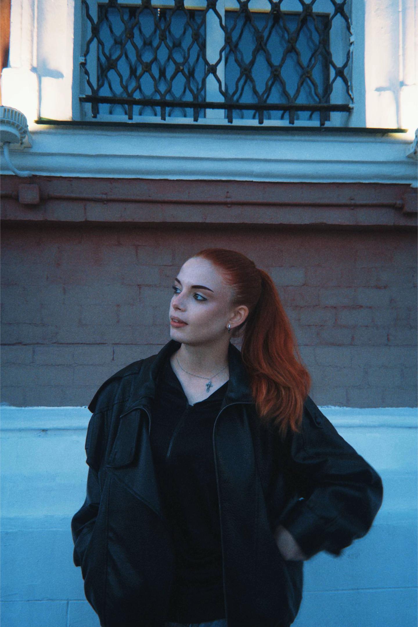 @алисьен