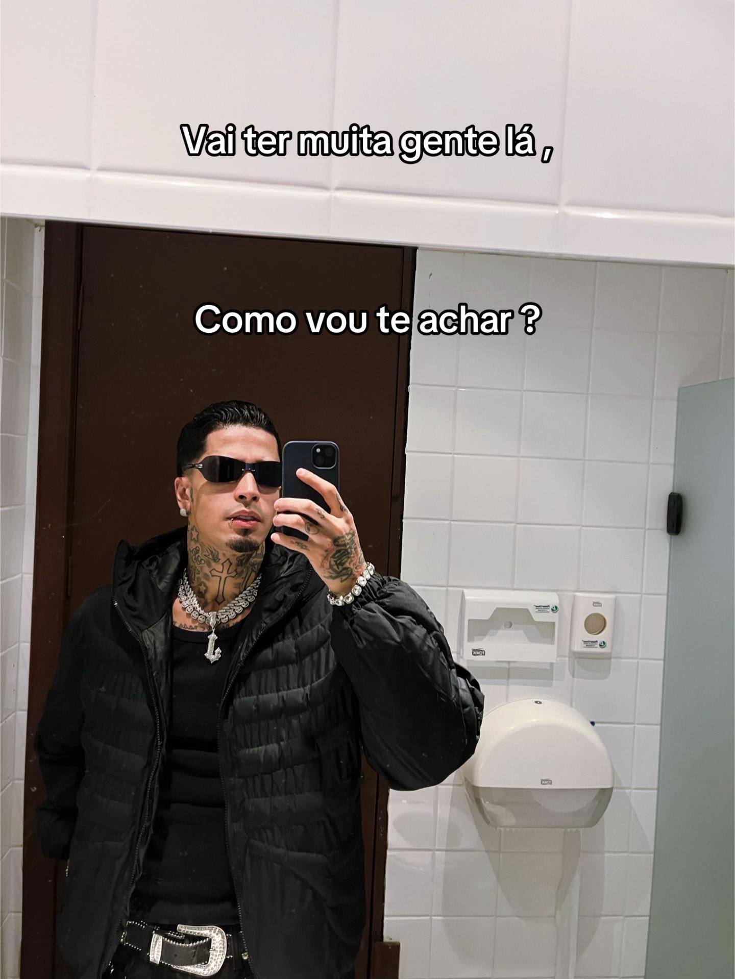 @jhowmc_