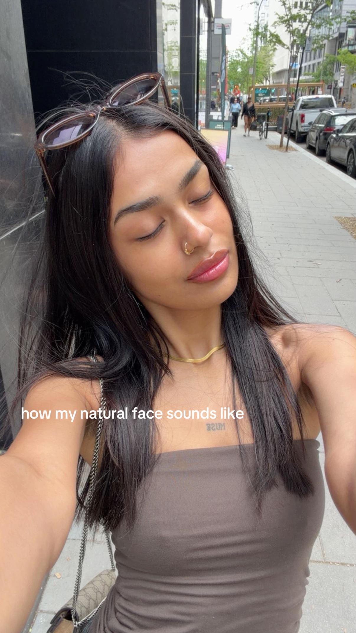 @Divya 🫧