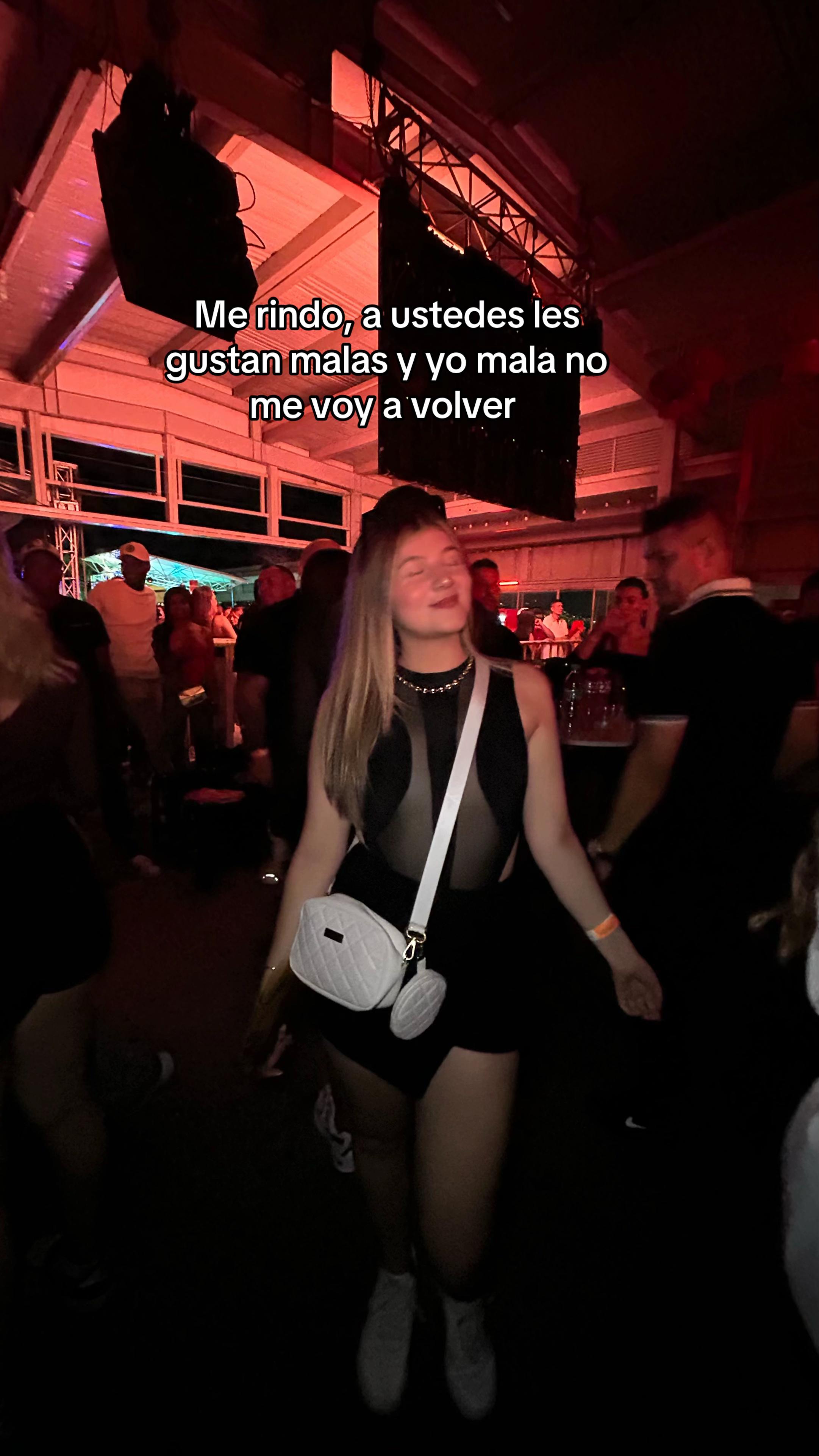 @Paola