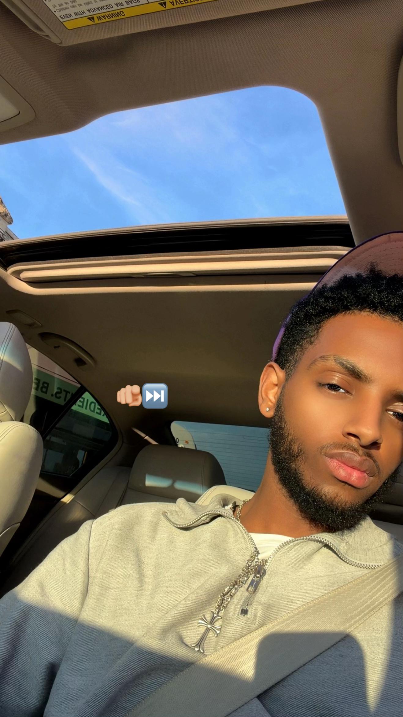 @B 🐝