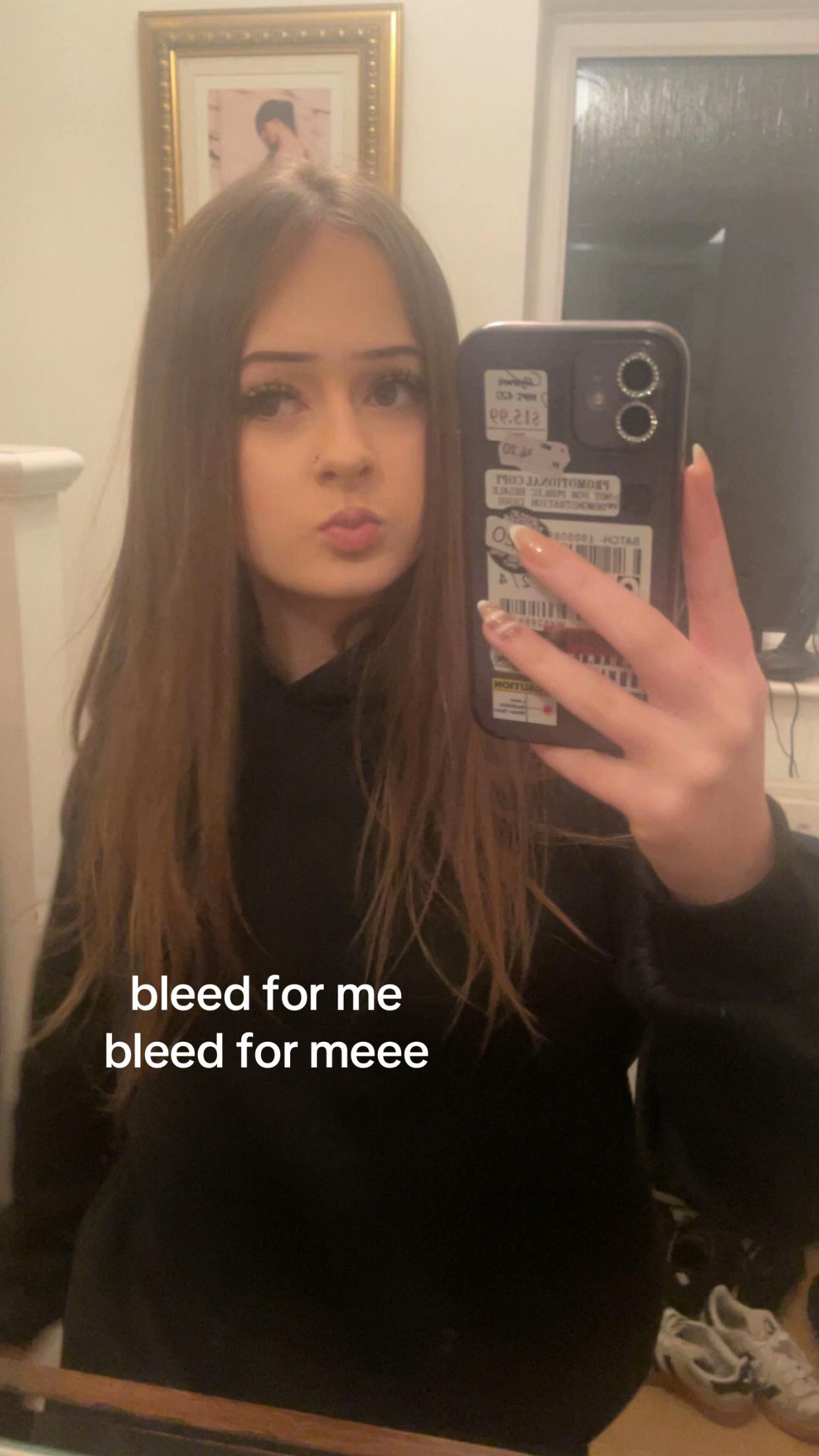 @𝓂𝒾𝓂𝒾-𝓂𝒶𝓇𝒾𝑒 🩷🦄🍭