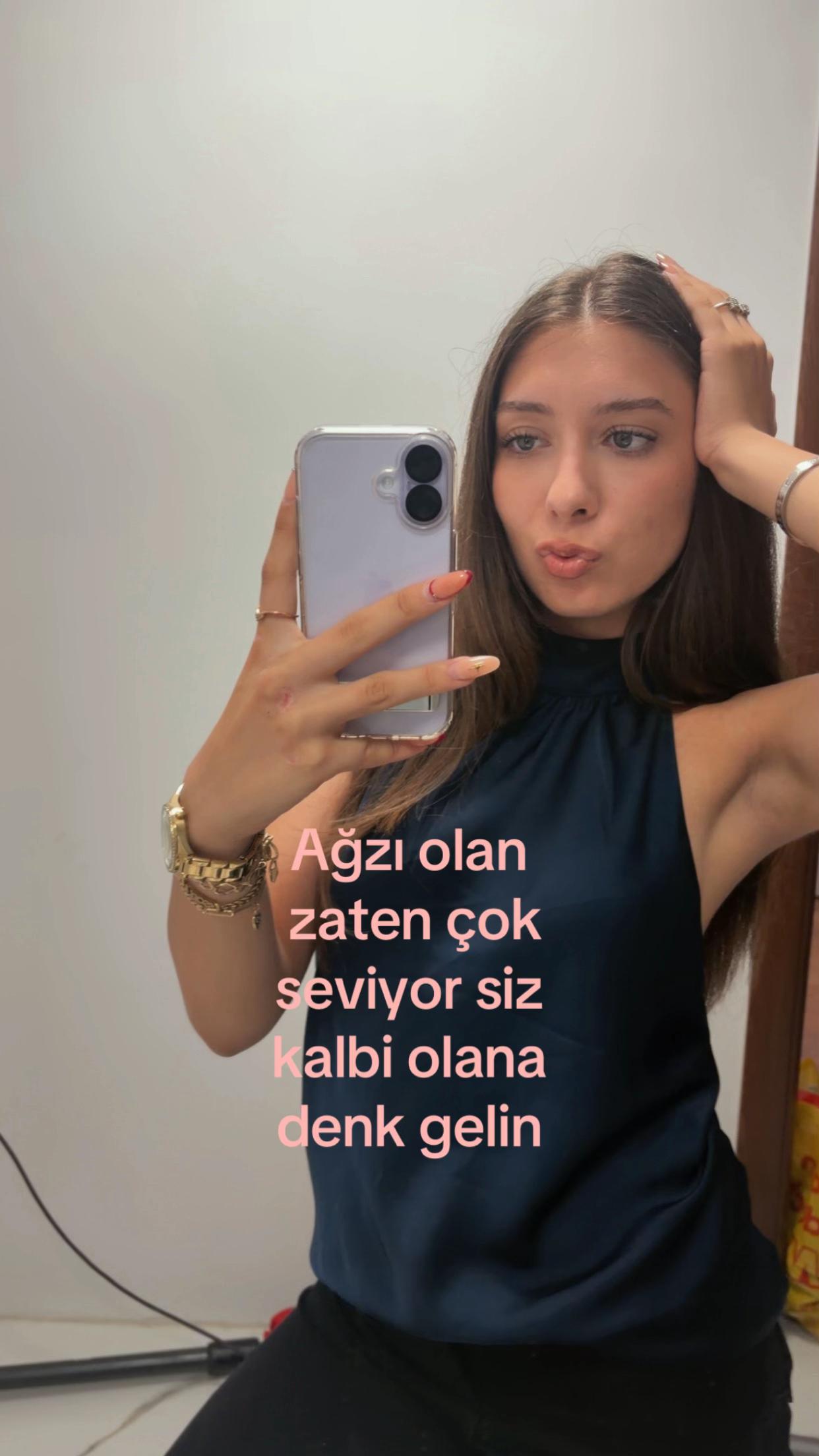 @Sisi