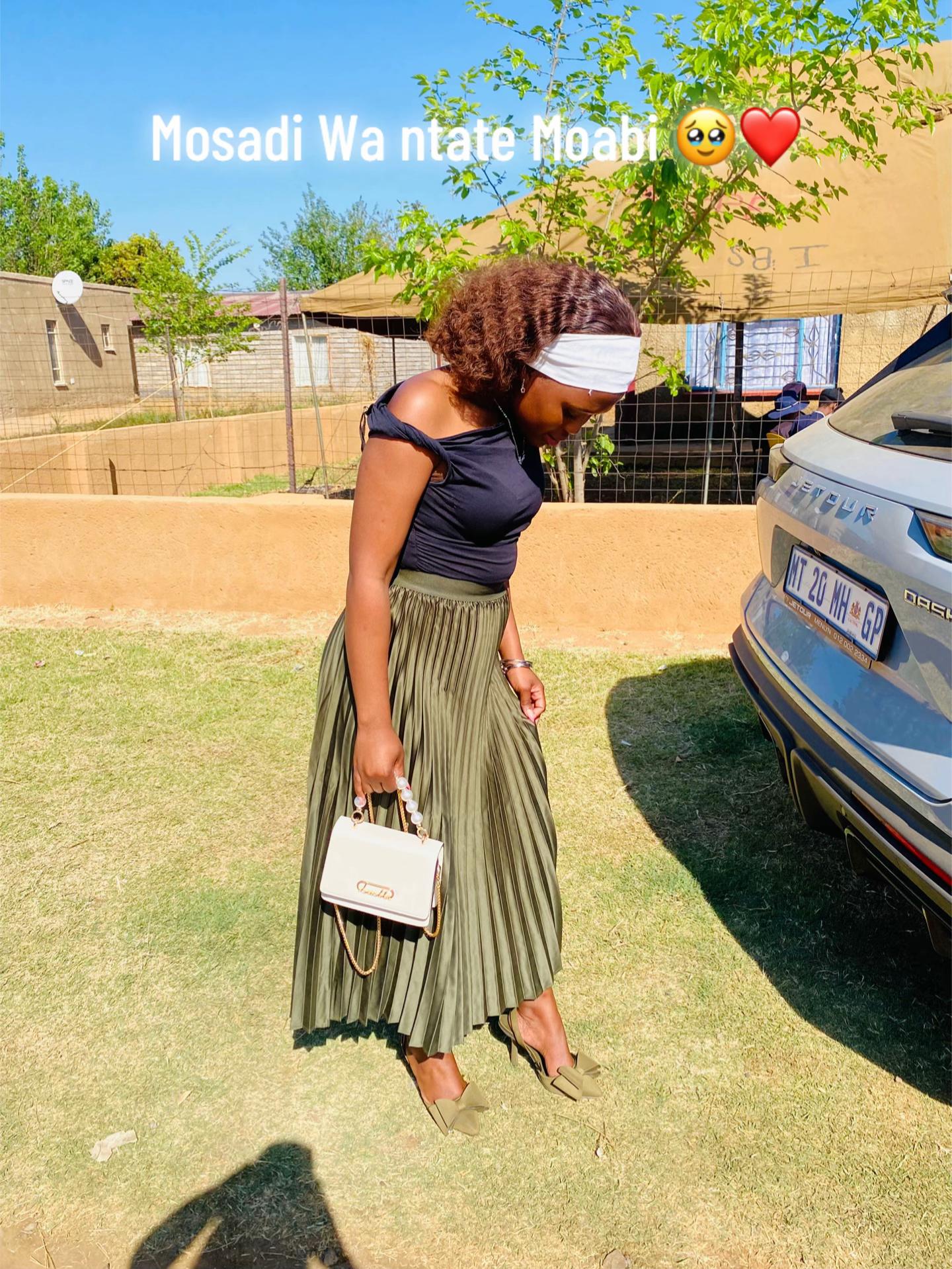 @kaytsow ngobeni