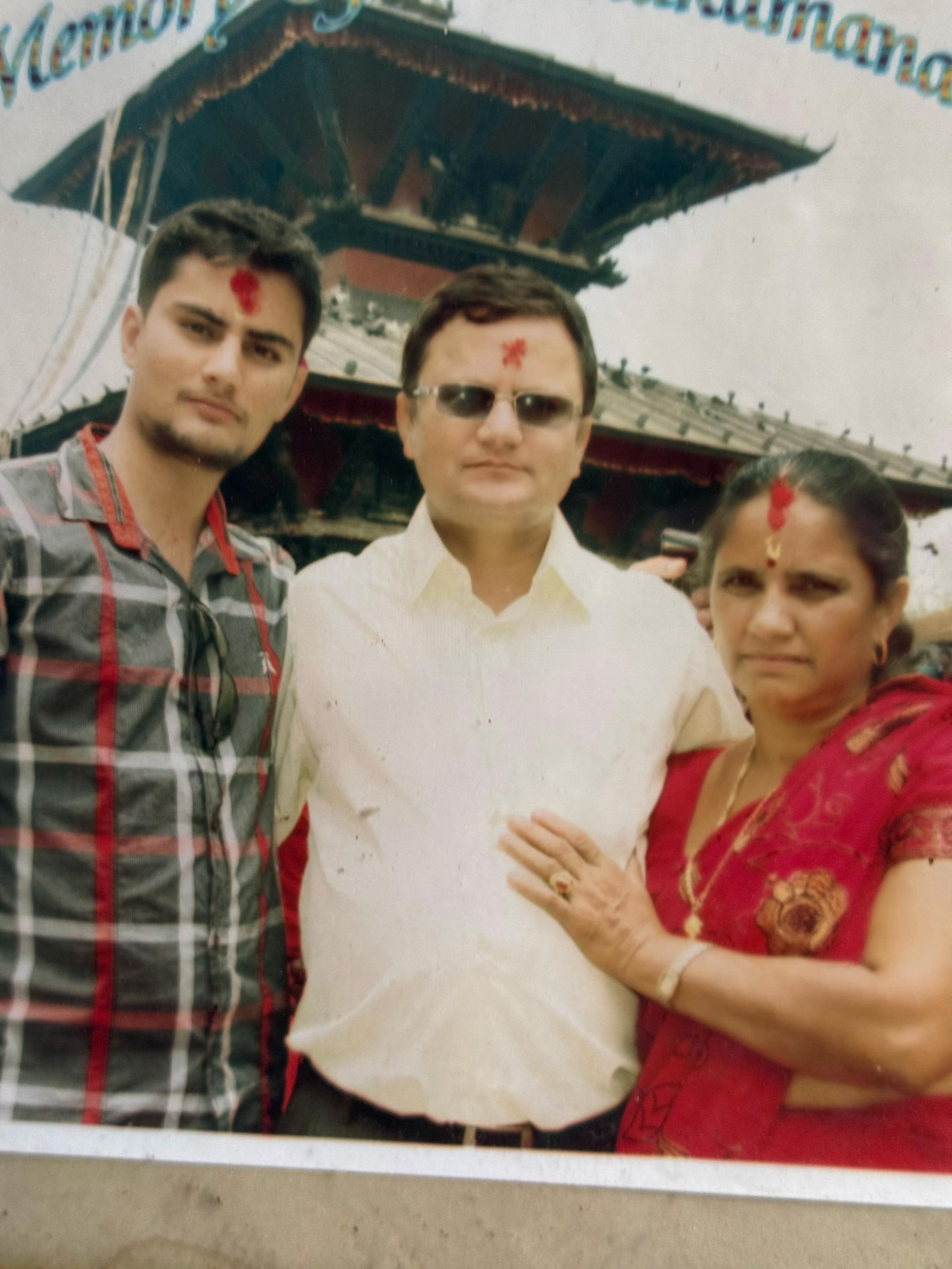 @राधा आचार्य