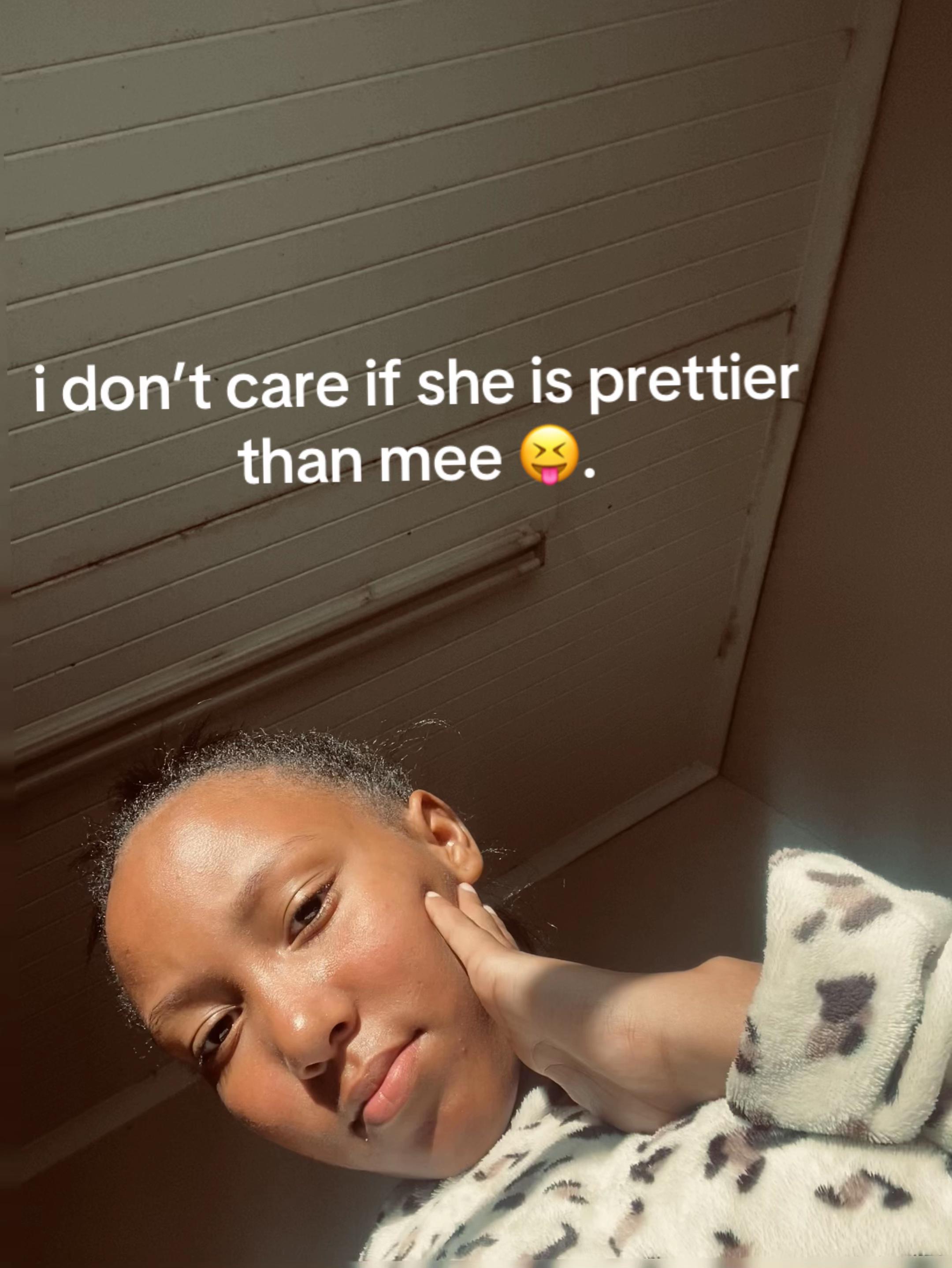 @RENECIA 🚩!