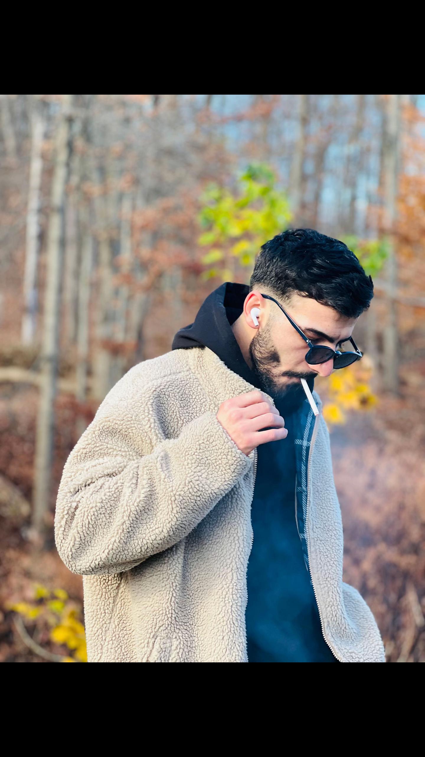 @Azat Ataş