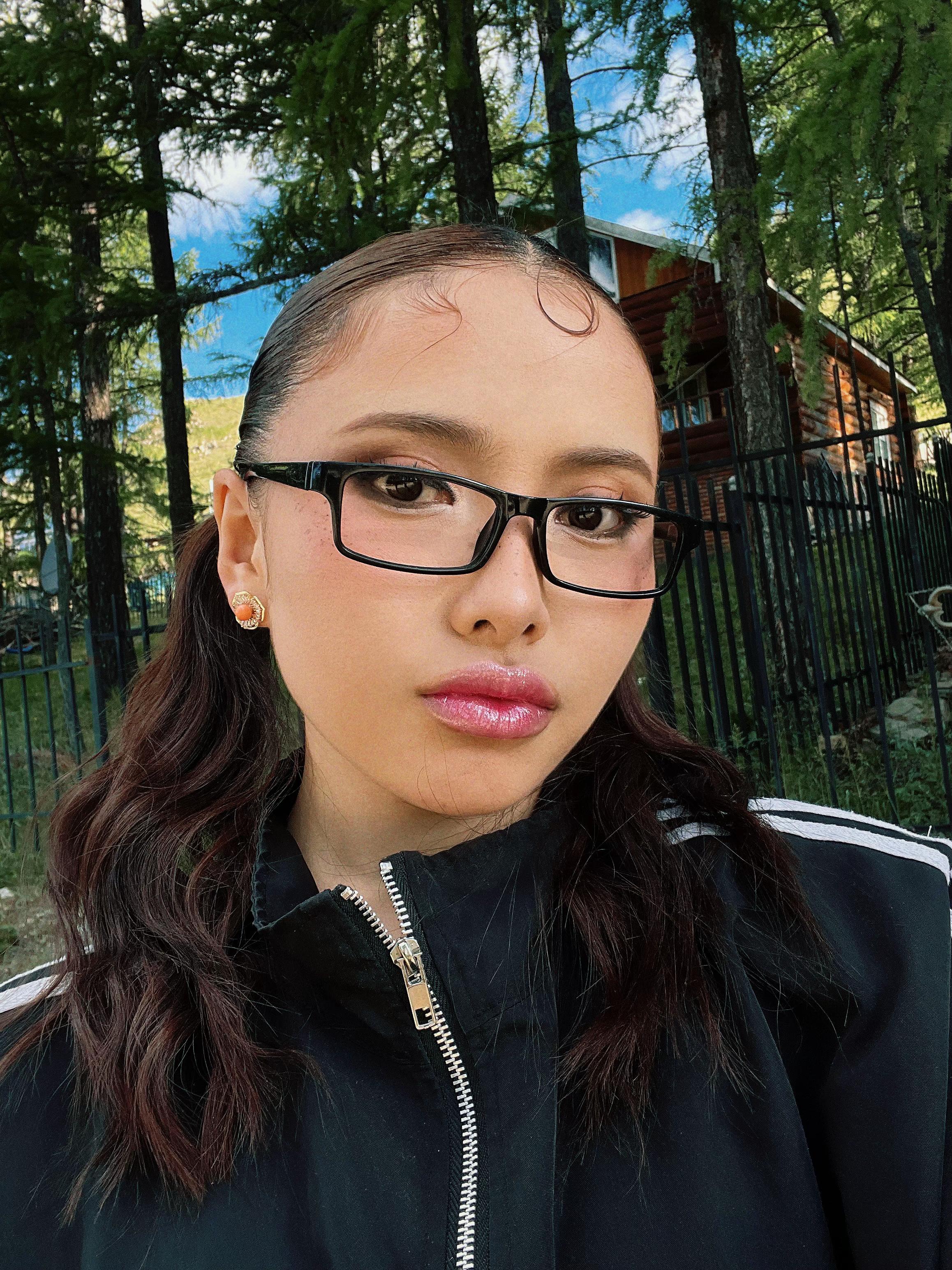 @Sophia
