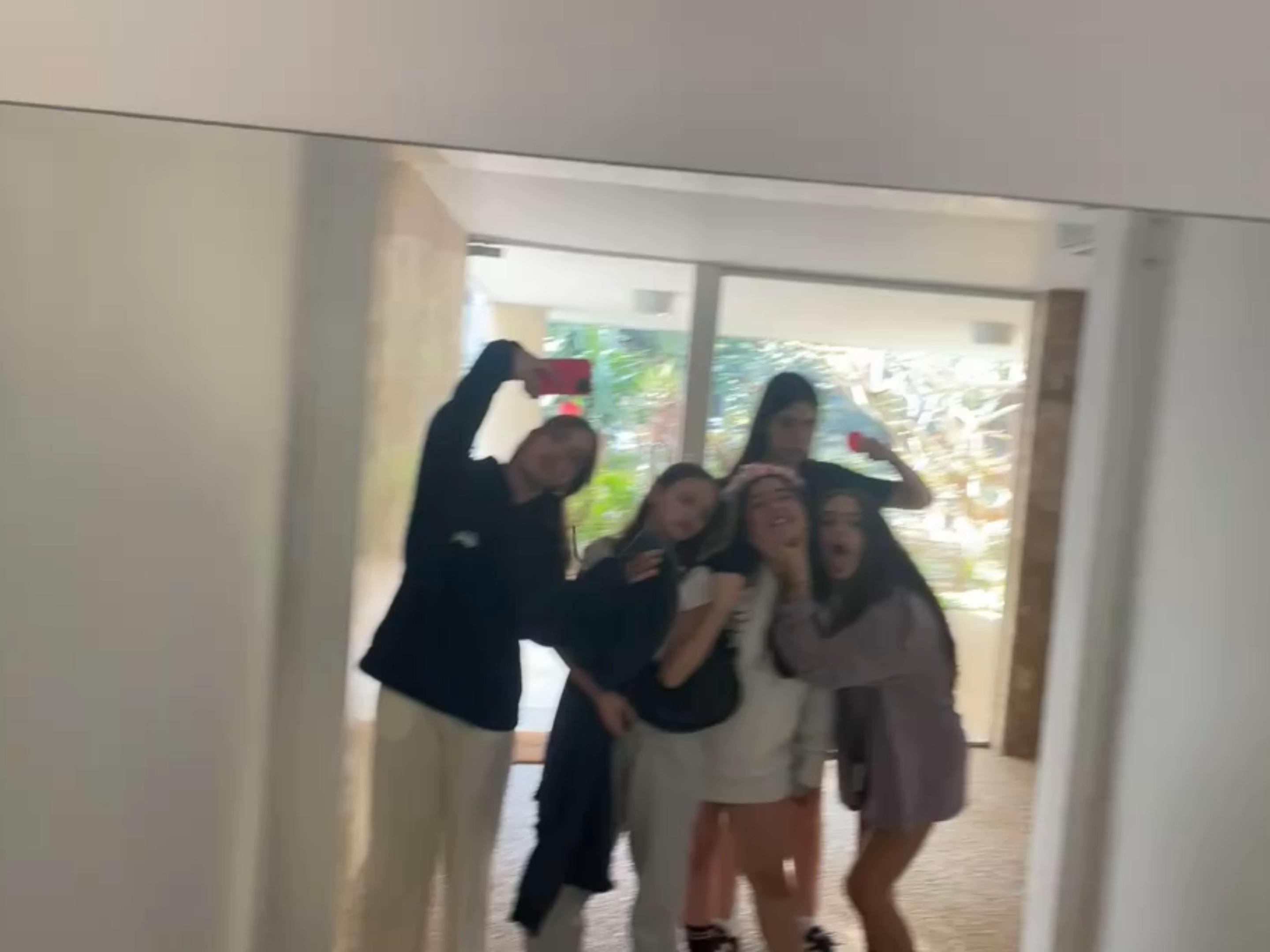 @yuviii🍋