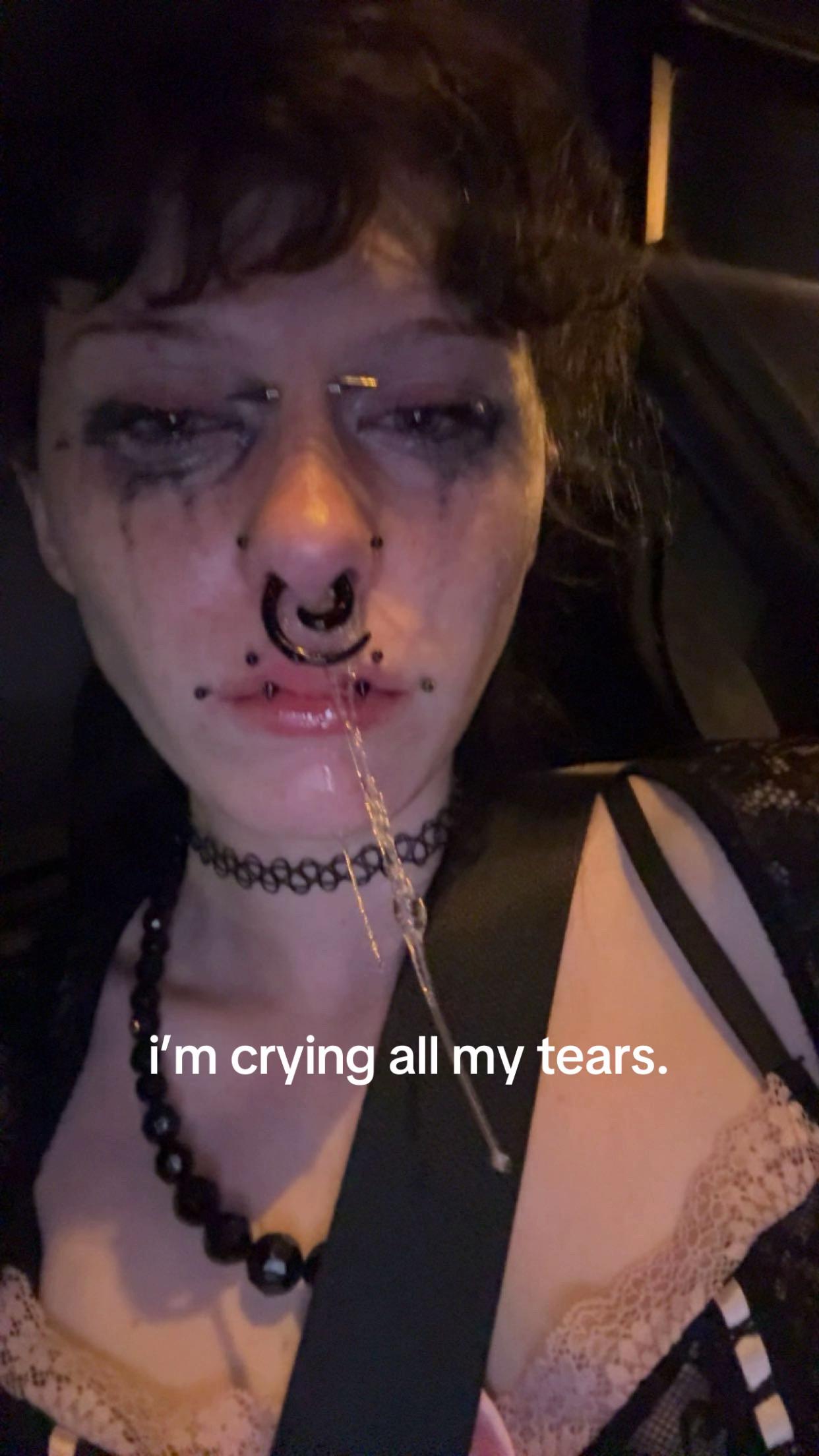 @deadgothlia