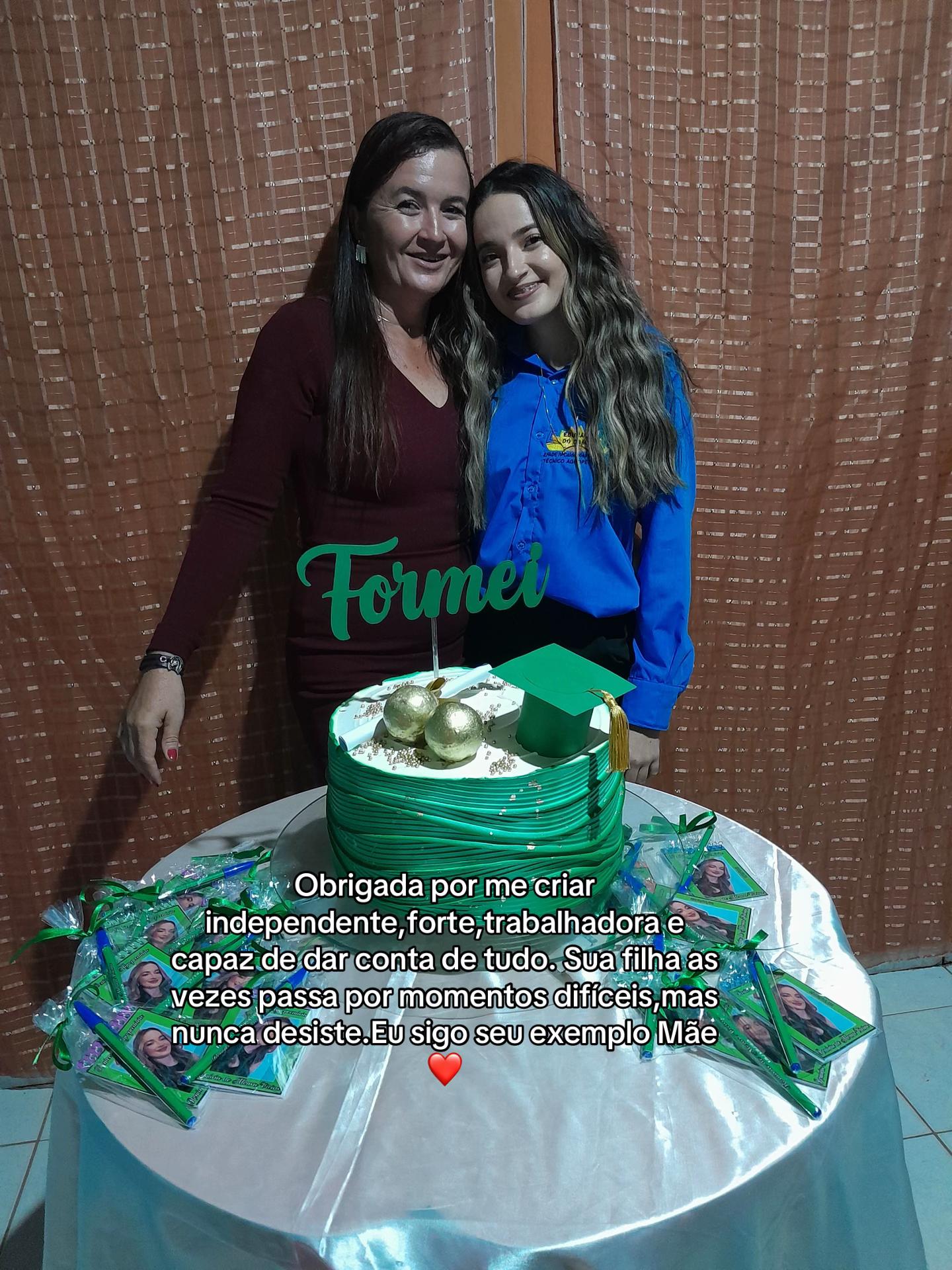 @Ronaria Moura💗