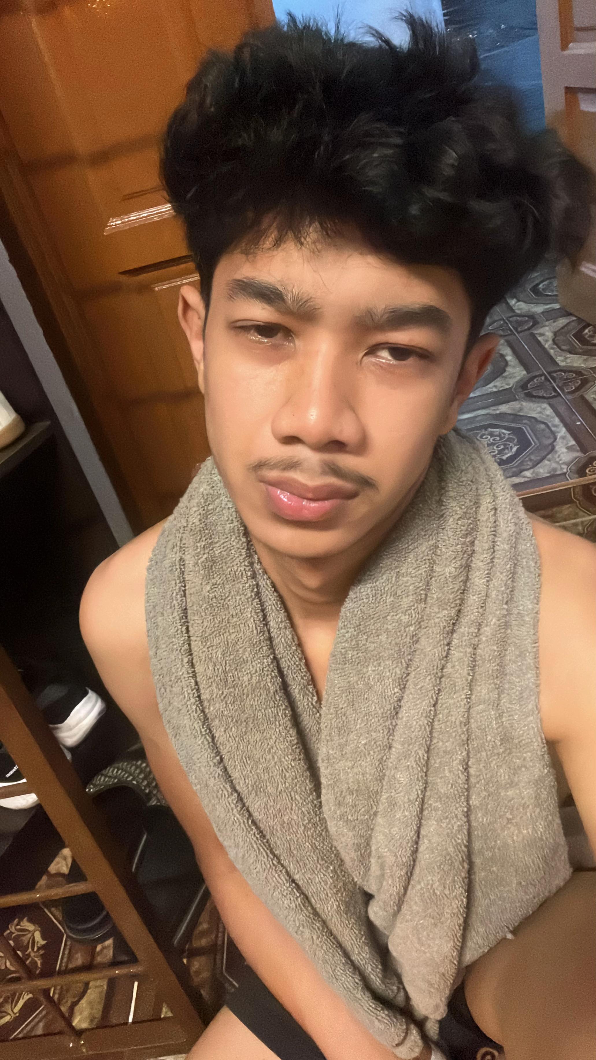 @A K i E M ๐ง๐ป
