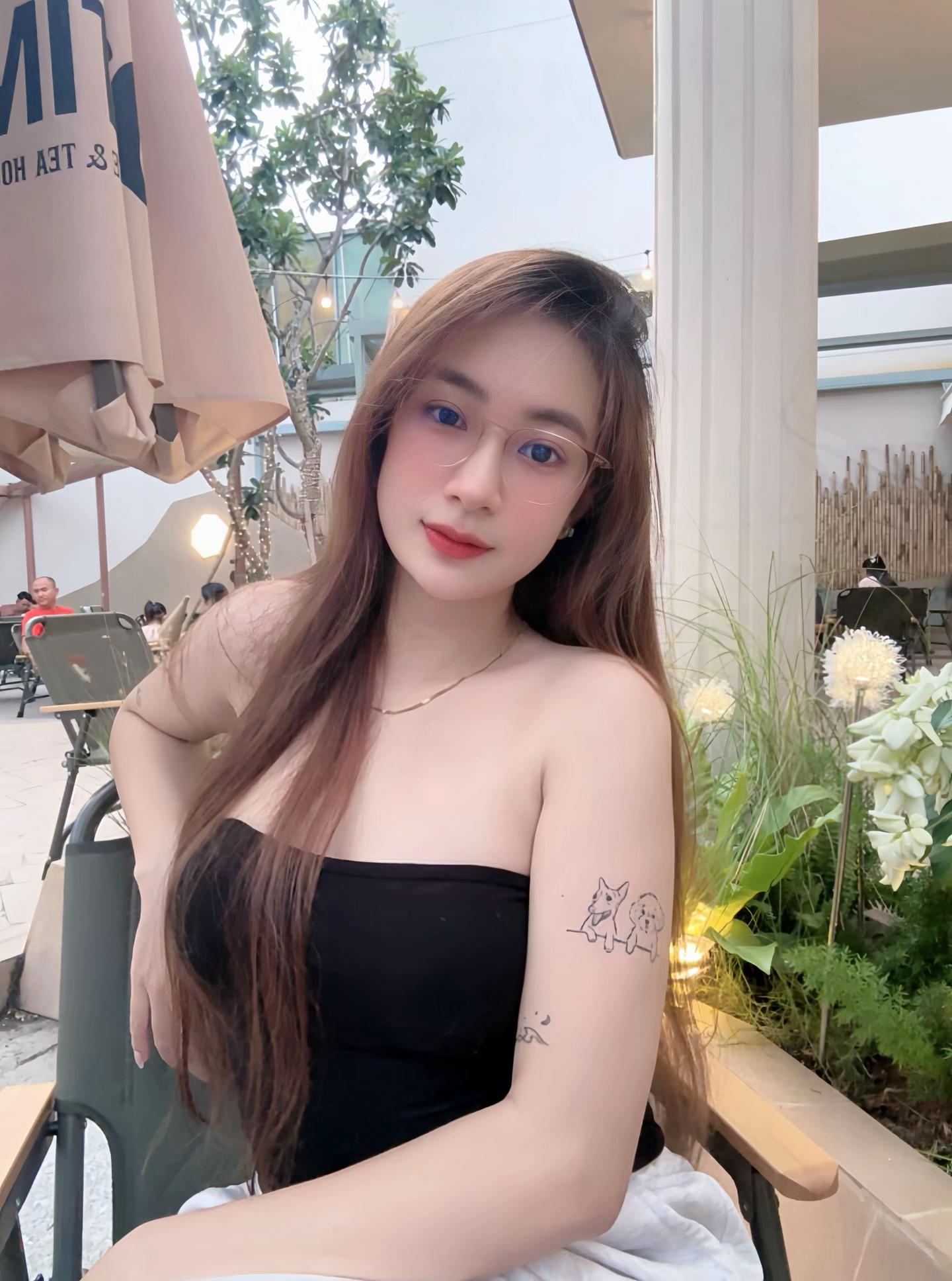 @TrươngNhii🌻