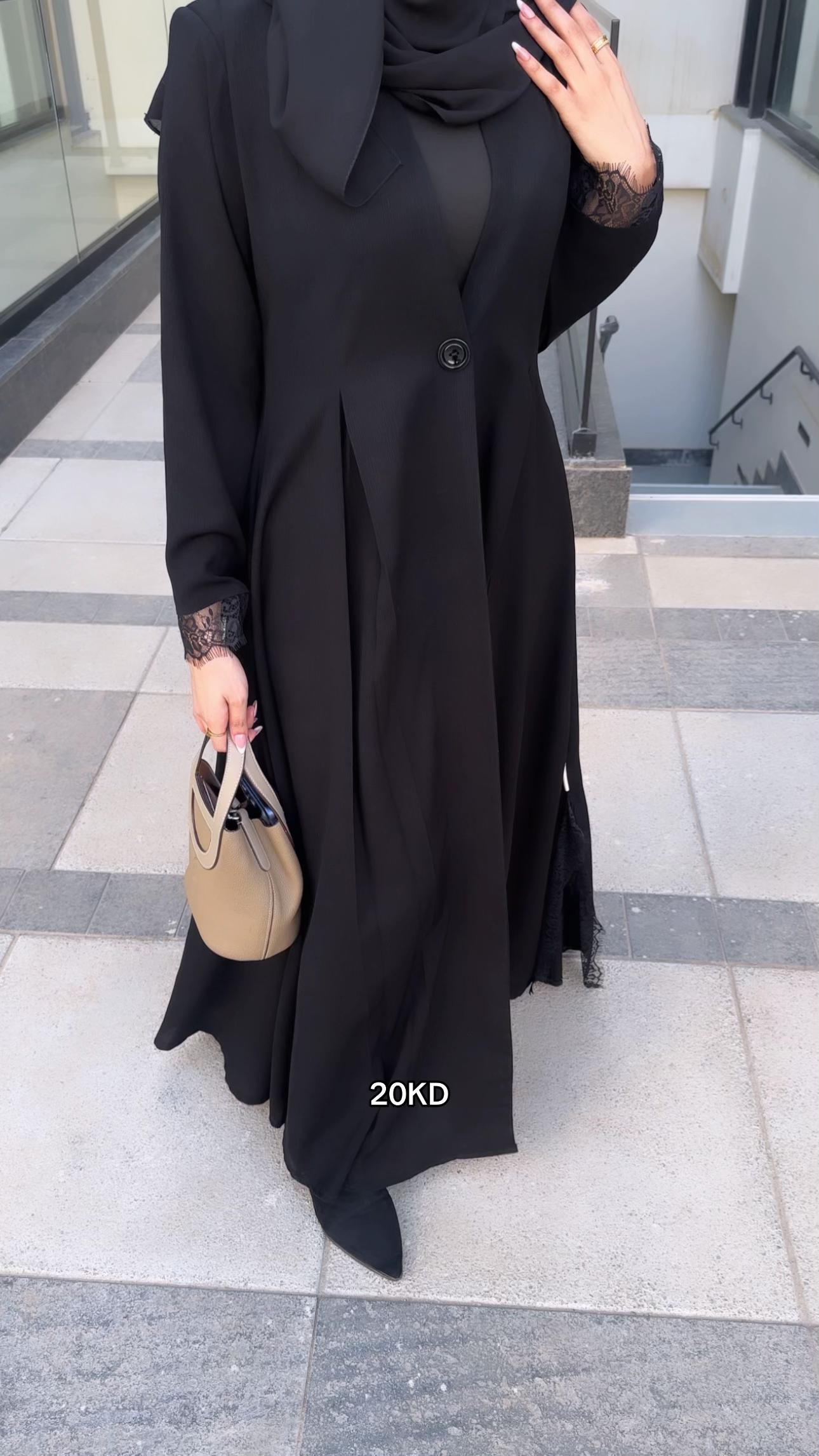 @lunar.abayaa