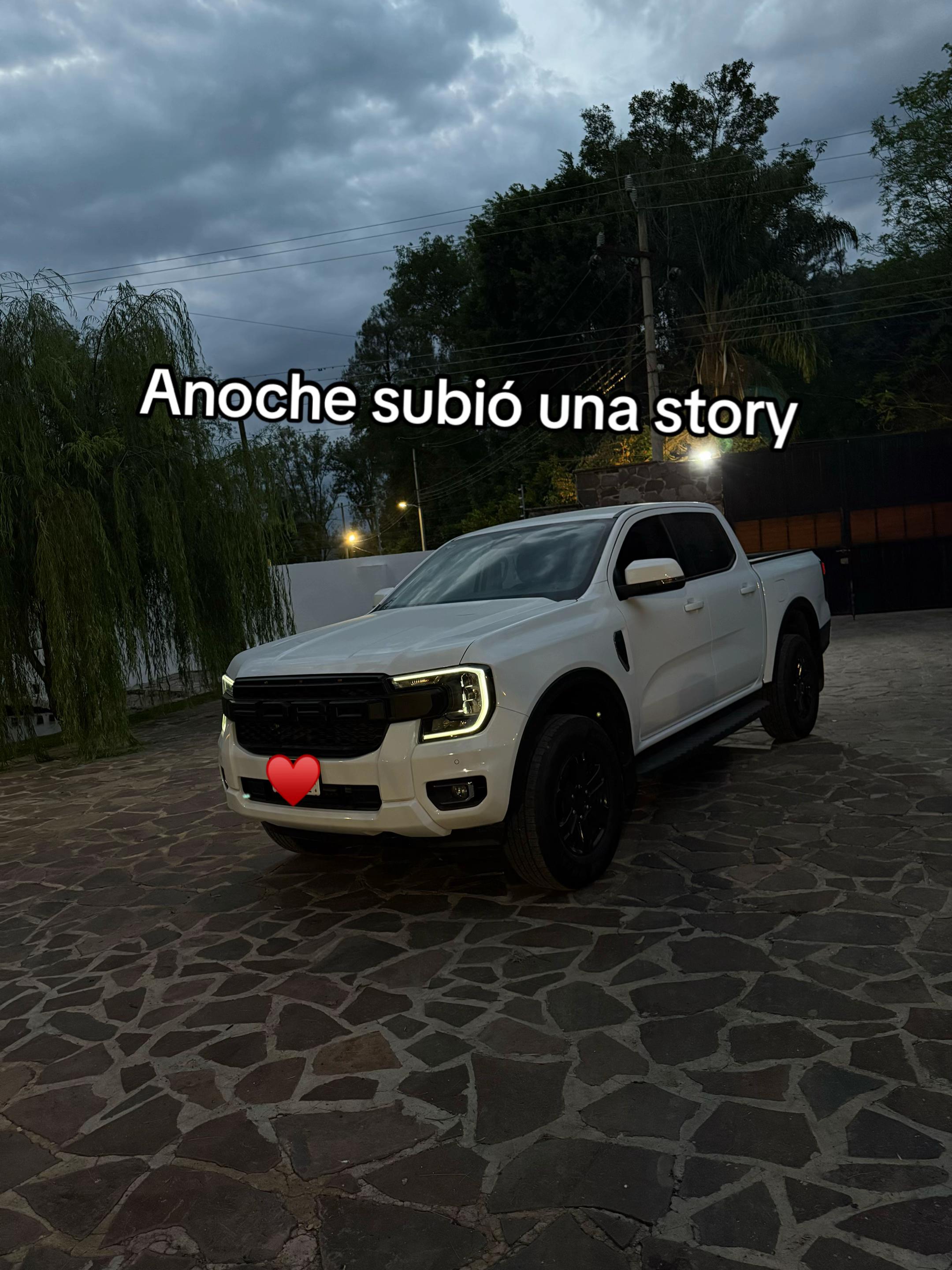 @Josseline