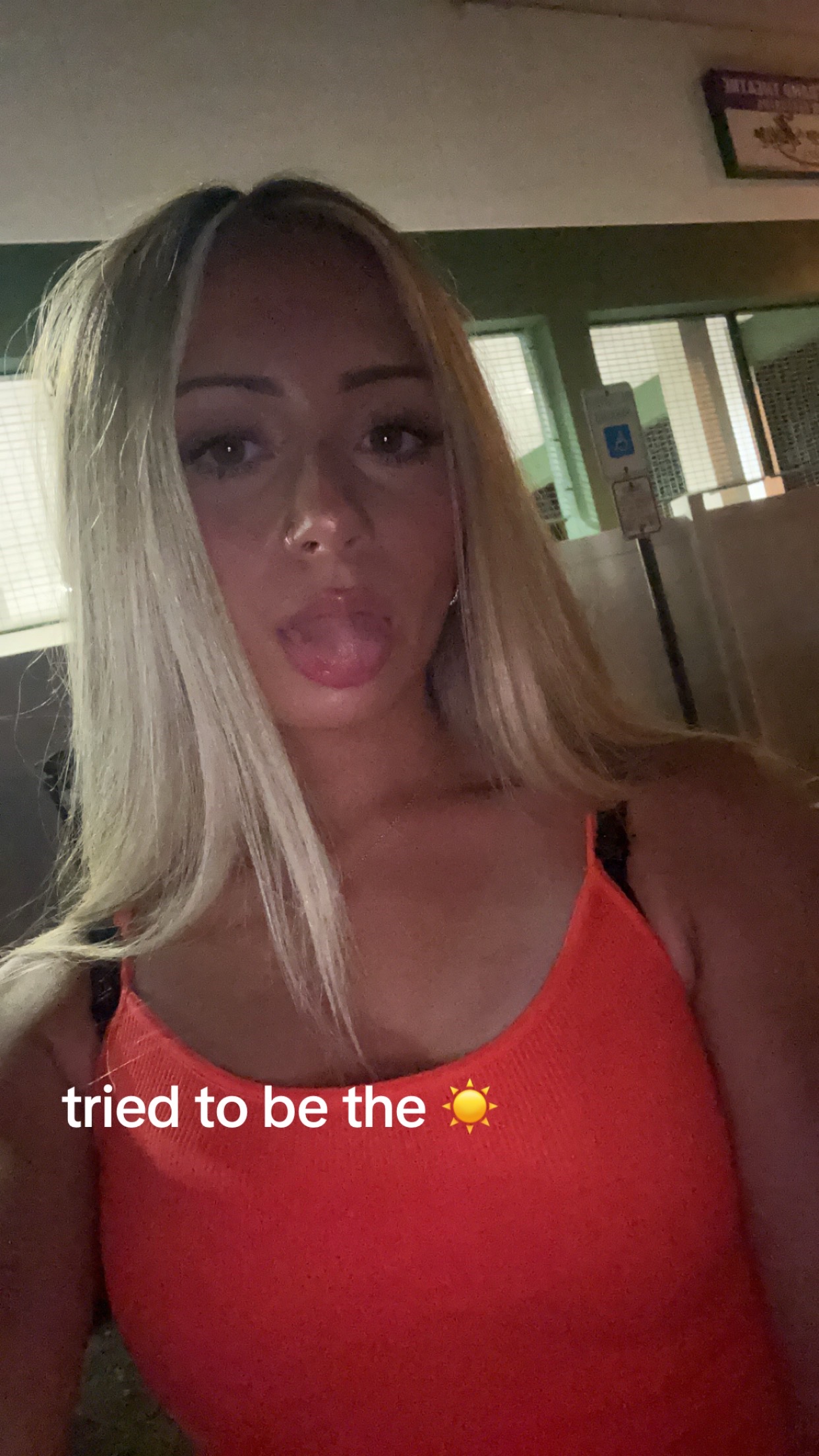 @lailaapineda